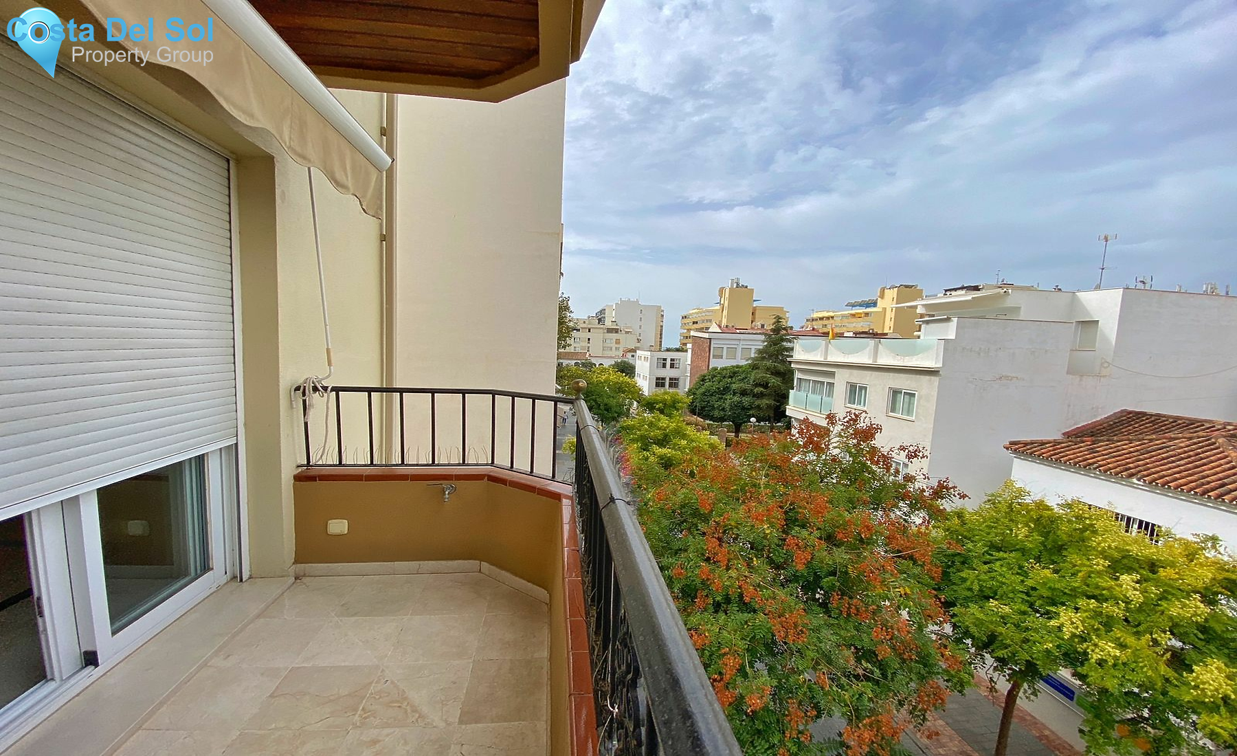 Middle Floor Apartment in Marbella-1520301