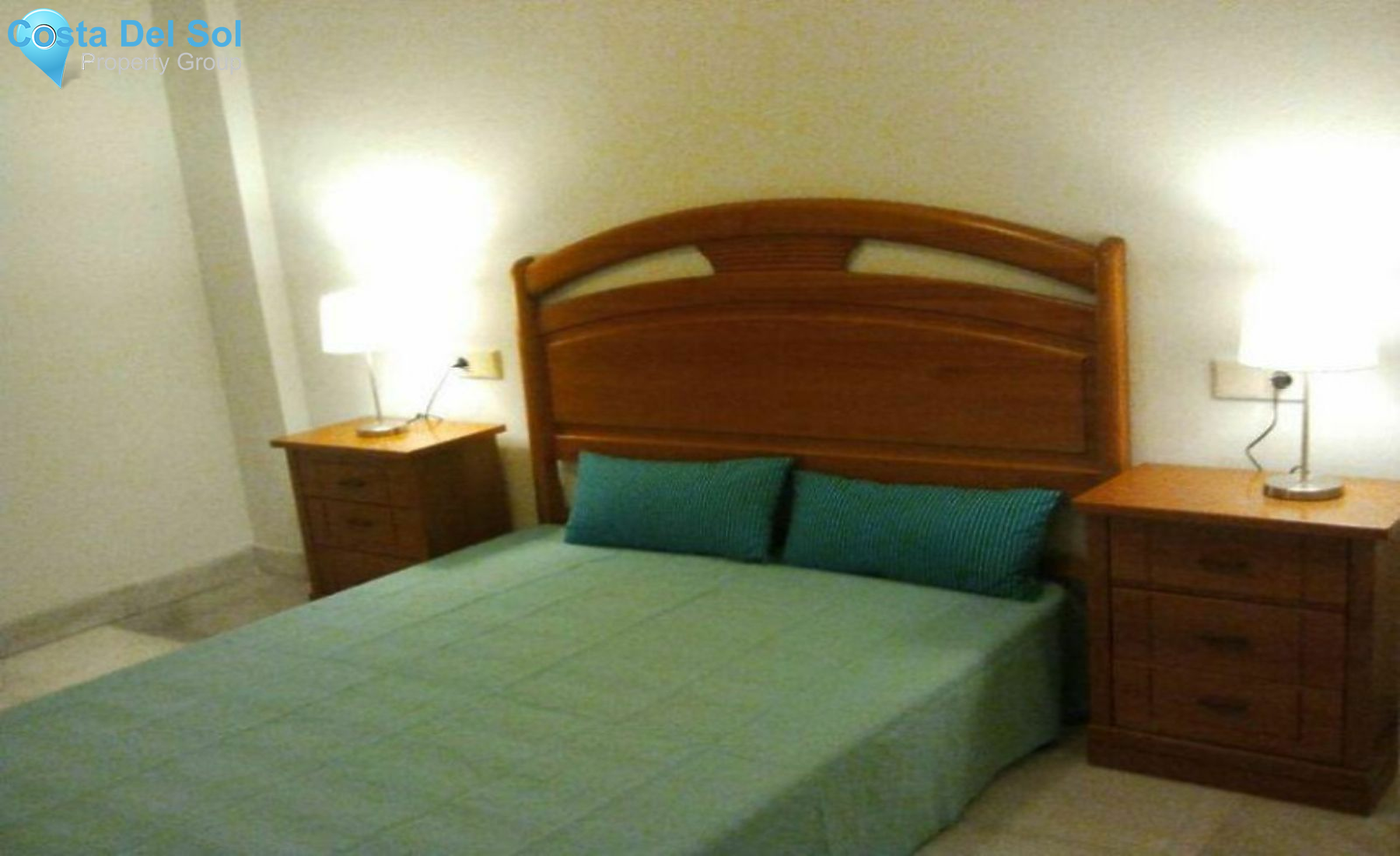 Middle Floor Apartment in Marbella-1534285