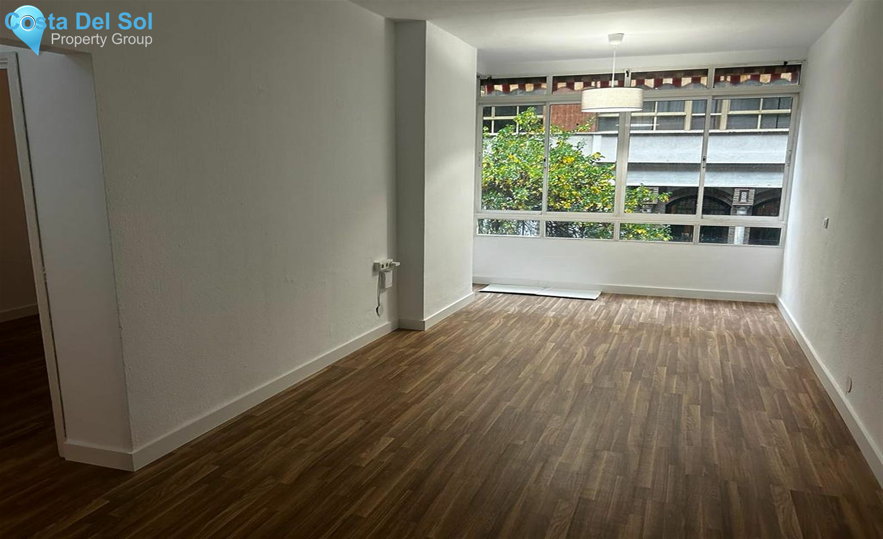 Middle Floor Apartment in Marbella-1544476