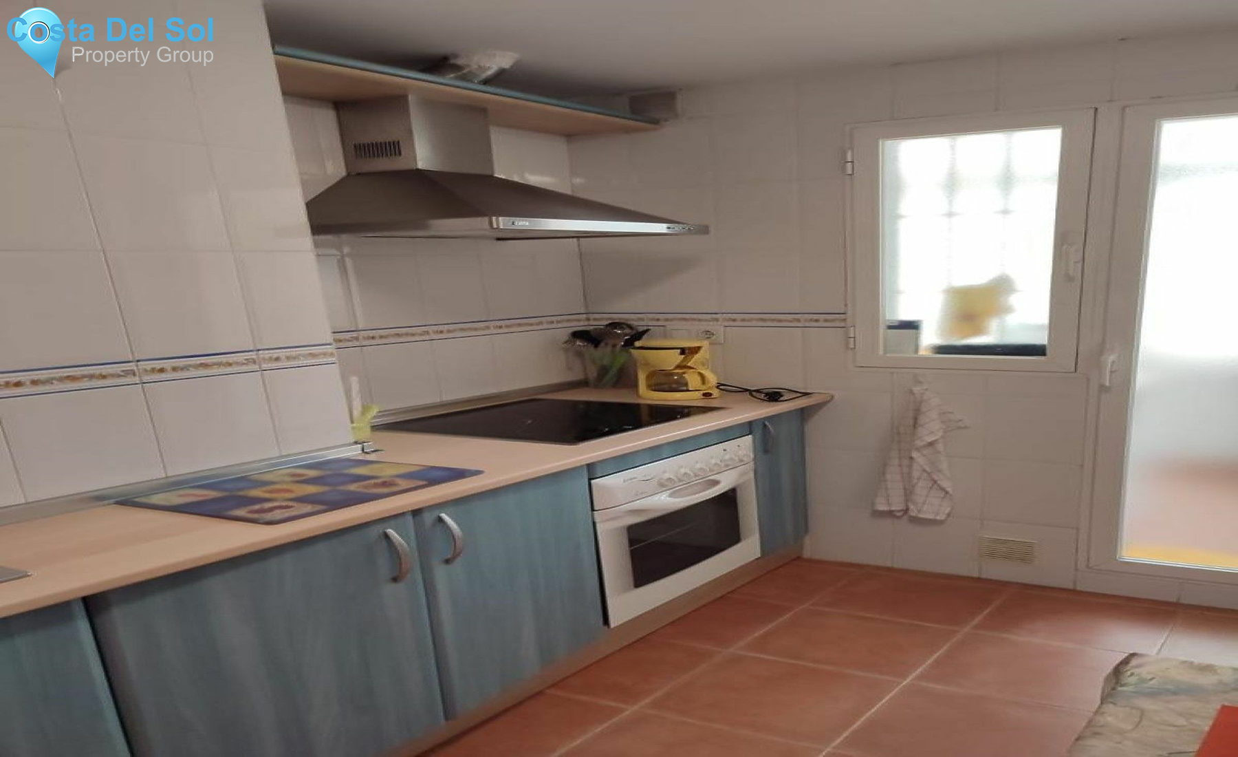 Middle Floor Apartment in Marbella-1548147