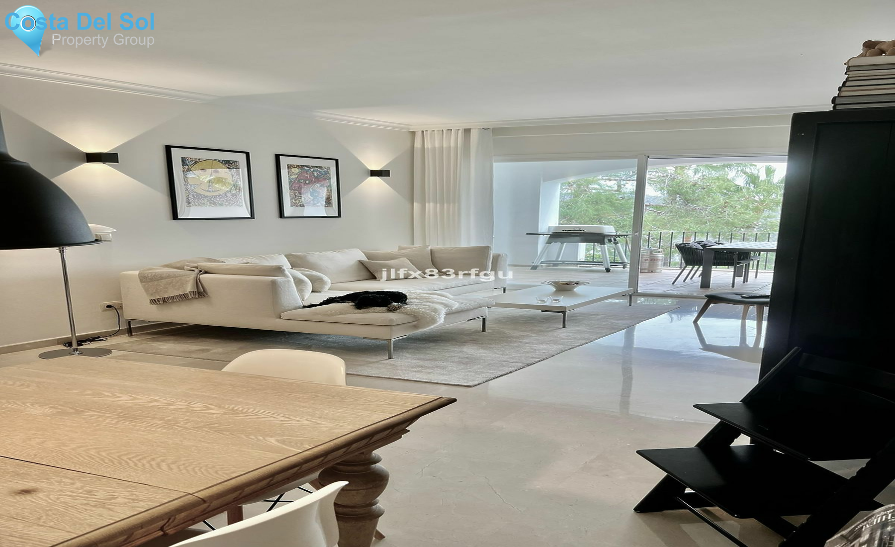 Middle Floor Apartment in Marbella-1551928
