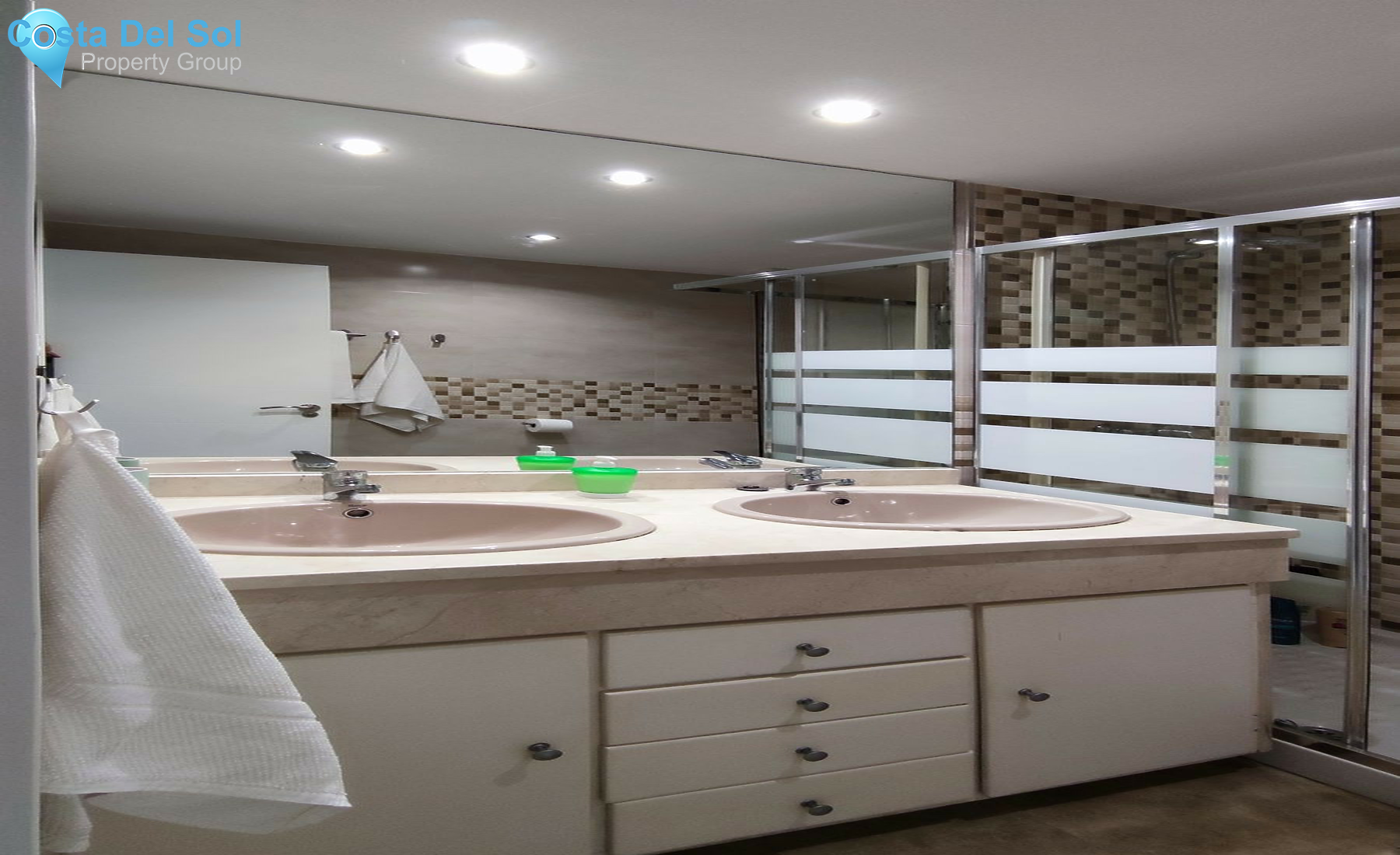 Middle Floor Apartment in Marbesa-1350427