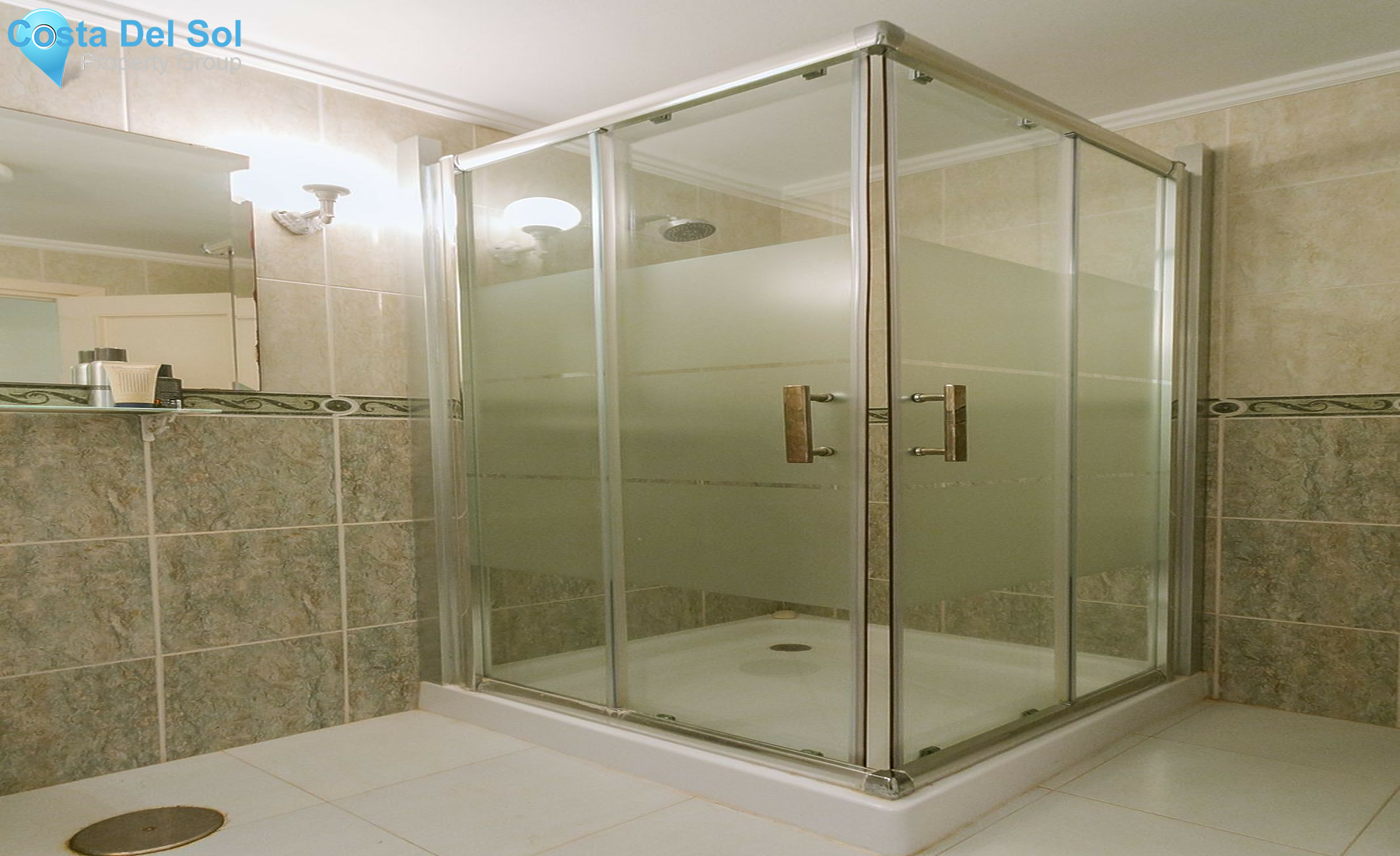 Middle Floor Apartment in Marbesa-1439323