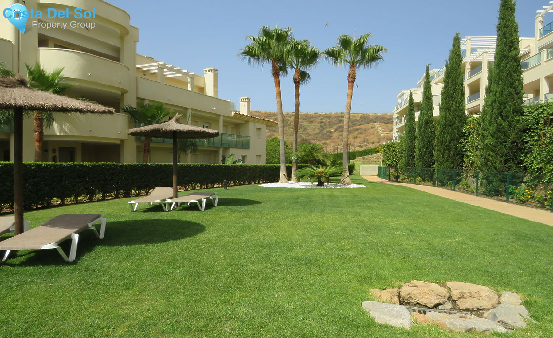 Middle Floor Apartment in Mijas Costa-1235335