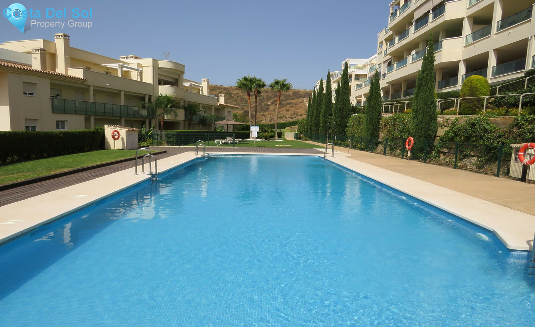 Middle Floor Apartment in Mijas Costa-1235333
