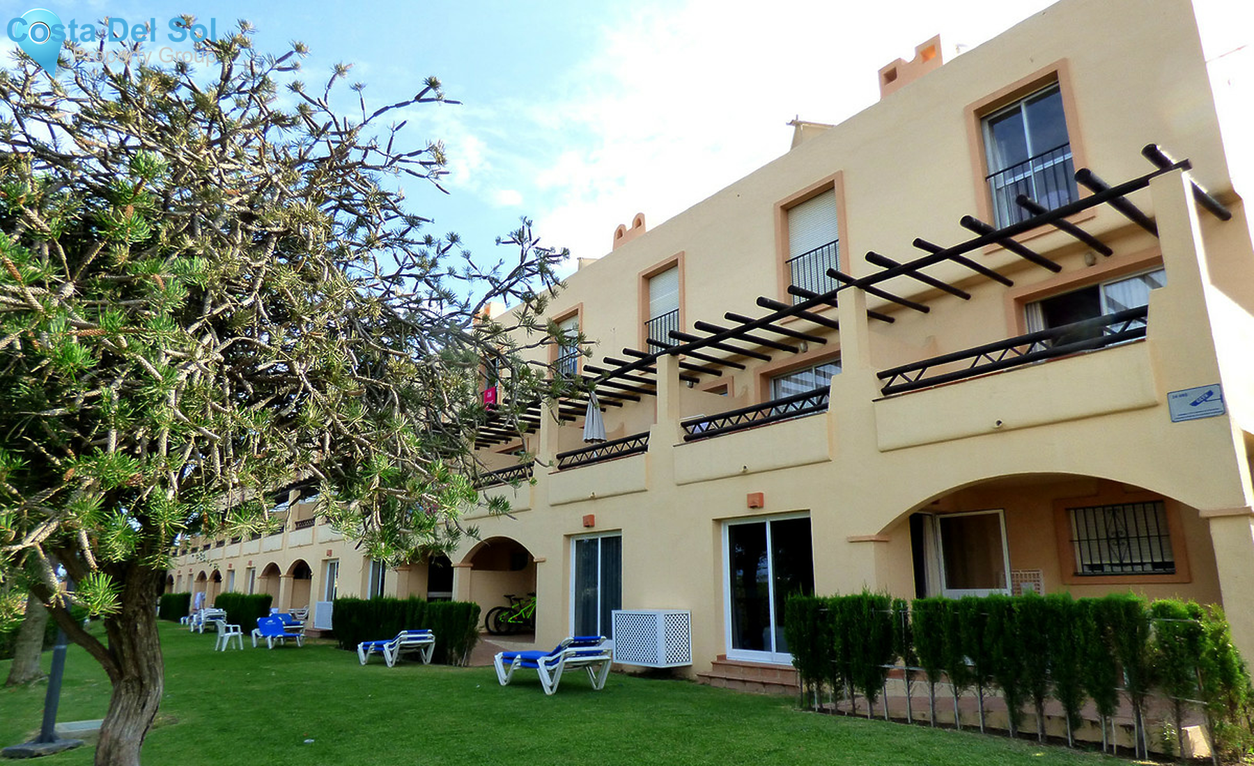 Middle Floor Apartment in Mijas Costa-1355482