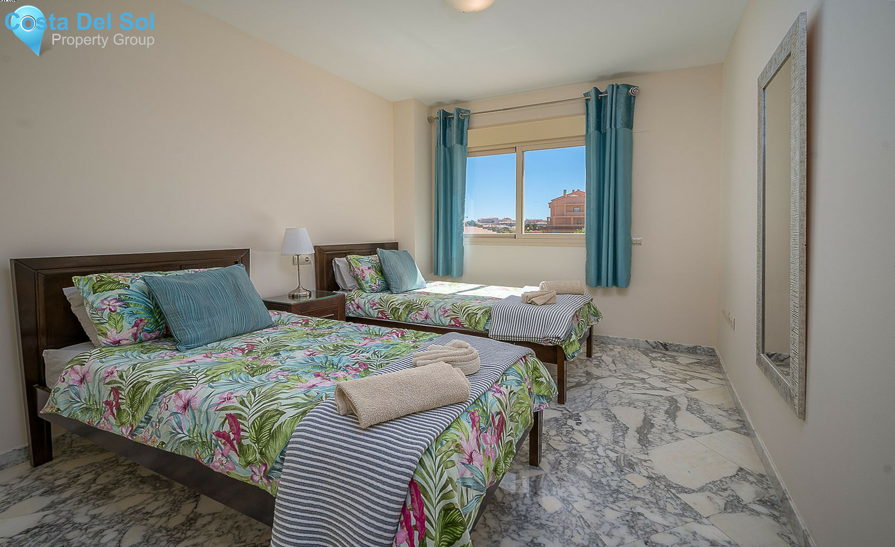 Middle Floor Apartment in Mijas Costa-1363960