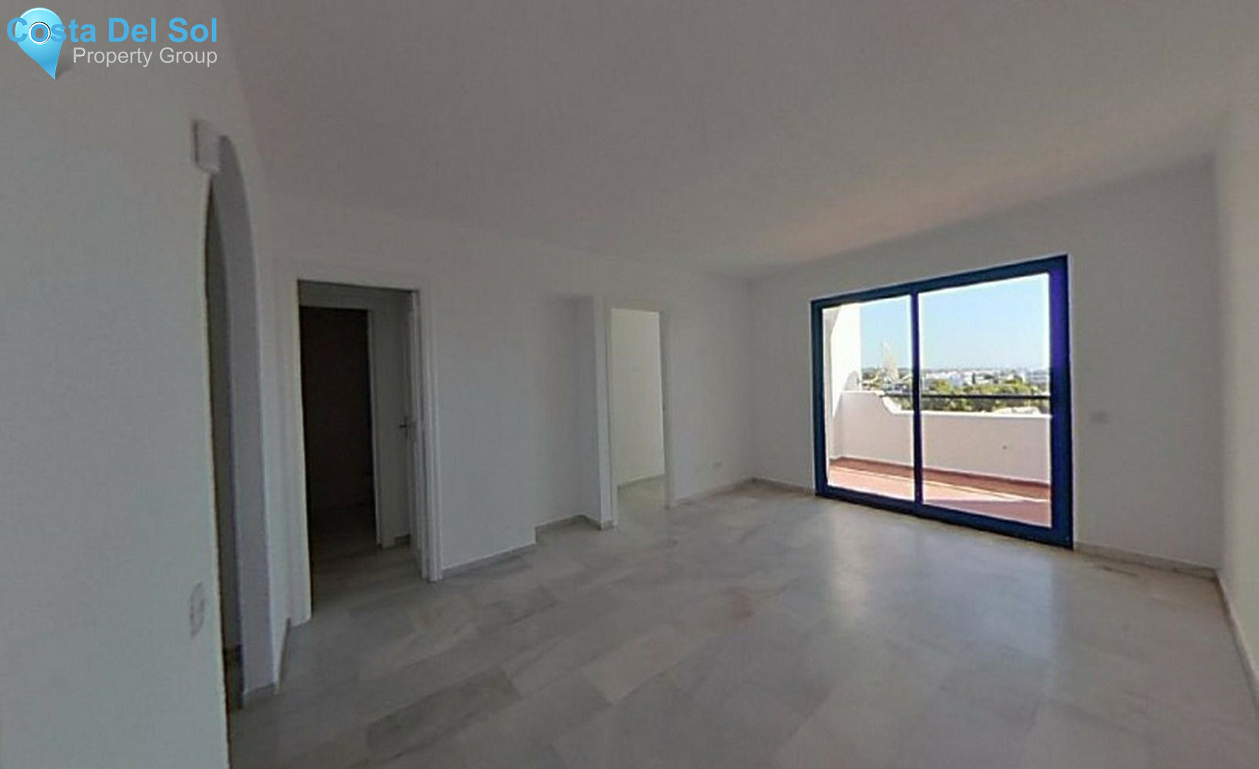 Middle Floor Apartment in Mijas Costa-1405786