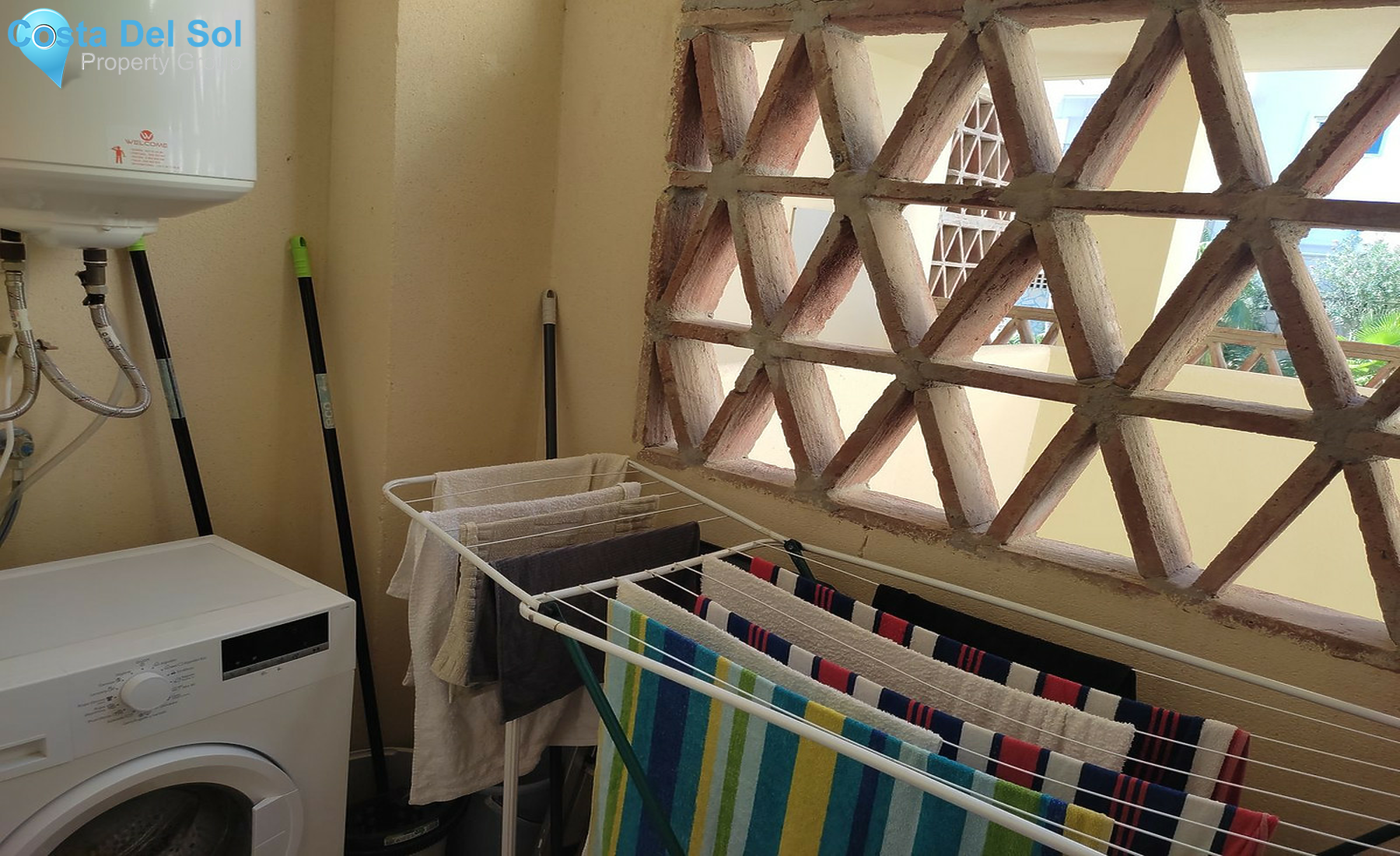 Middle Floor Apartment in Mijas Costa-1414213