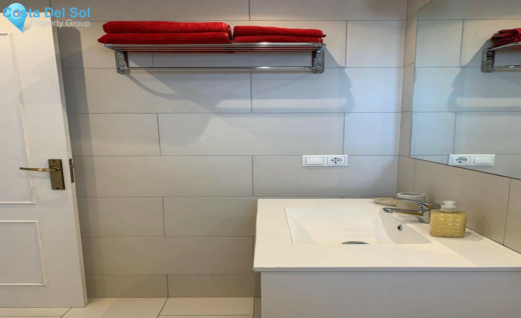 Middle Floor Apartment in Mijas Costa-1439755