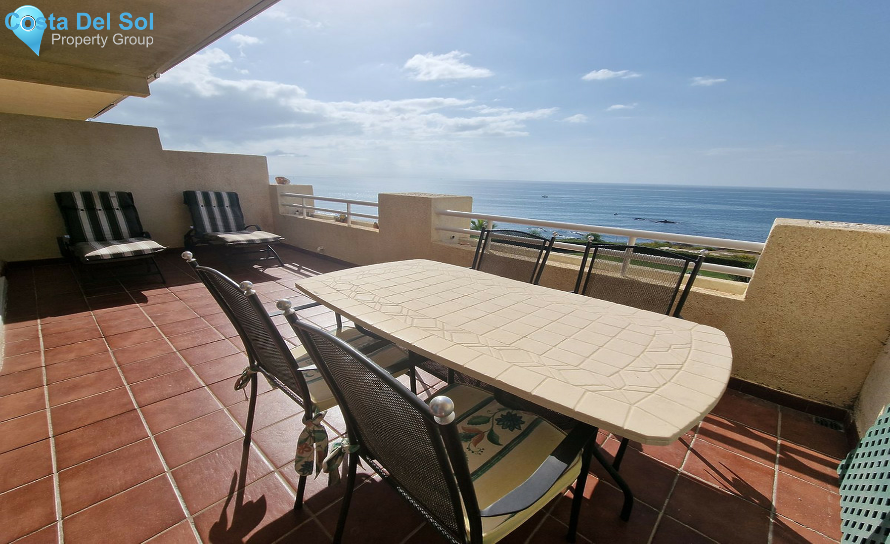 Middle Floor Apartment in Mijas Costa-1477028