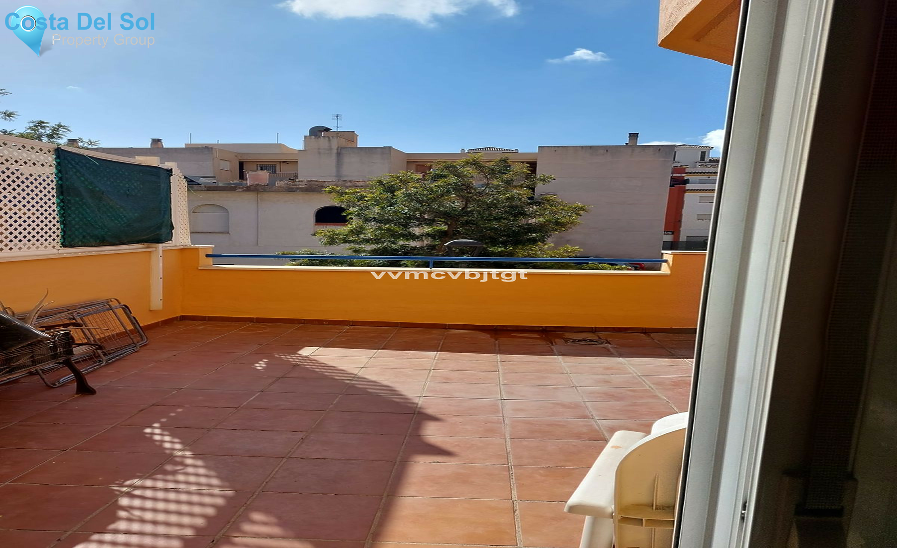 Middle Floor Apartment in Mijas Costa-1525340