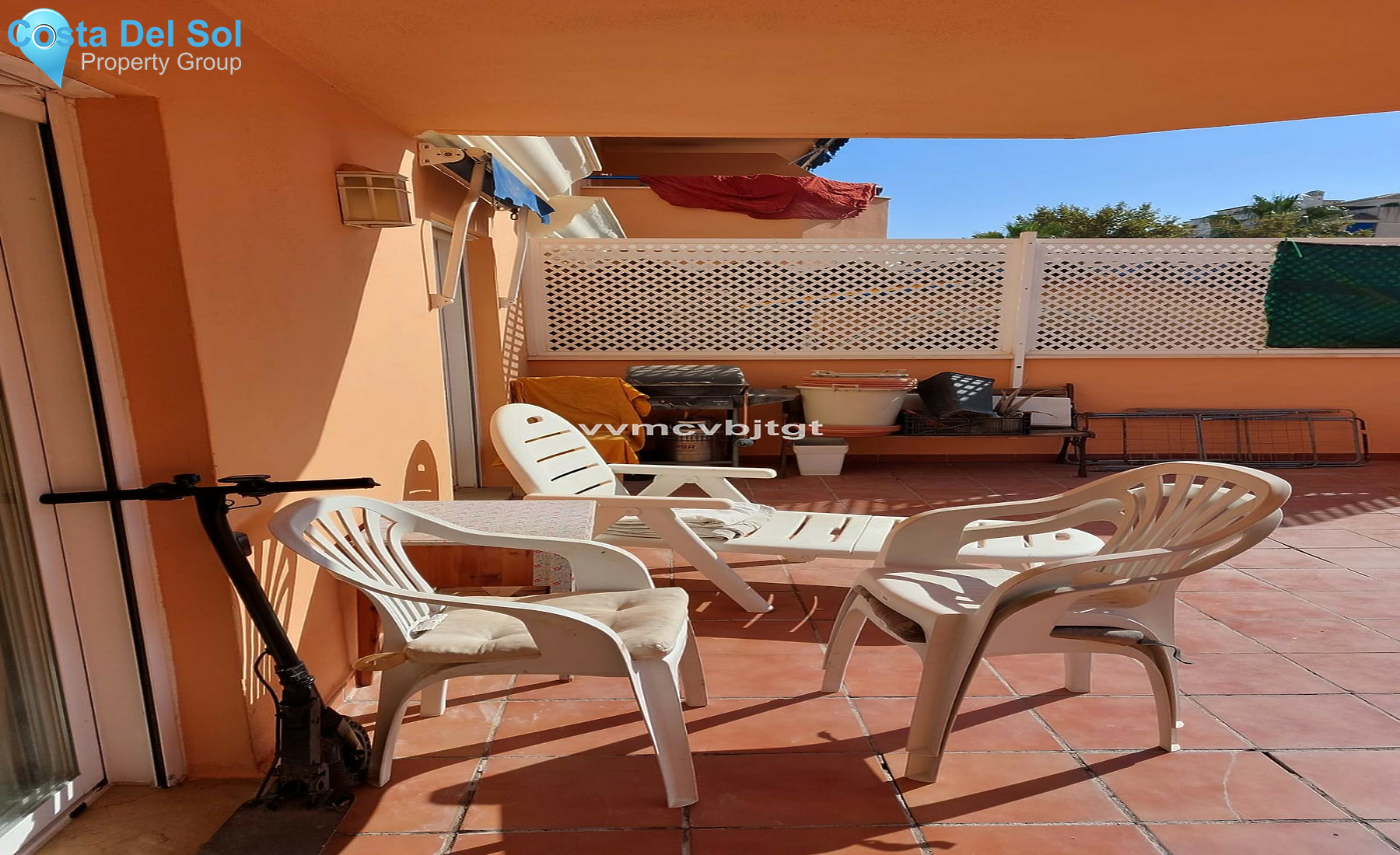 Middle Floor Apartment in Mijas Costa-1525341