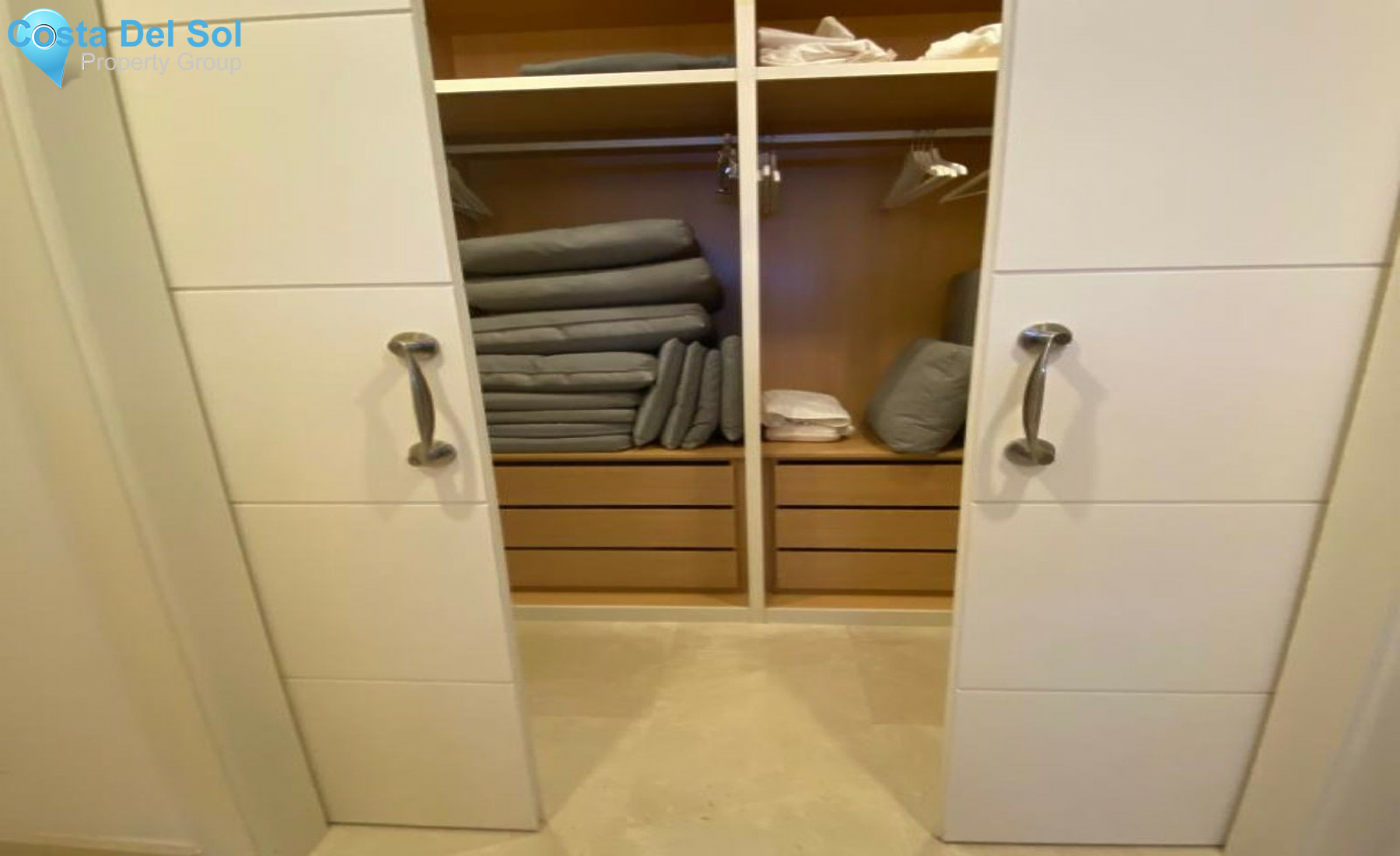 Middle Floor Apartment in Mijas Costa-1540166