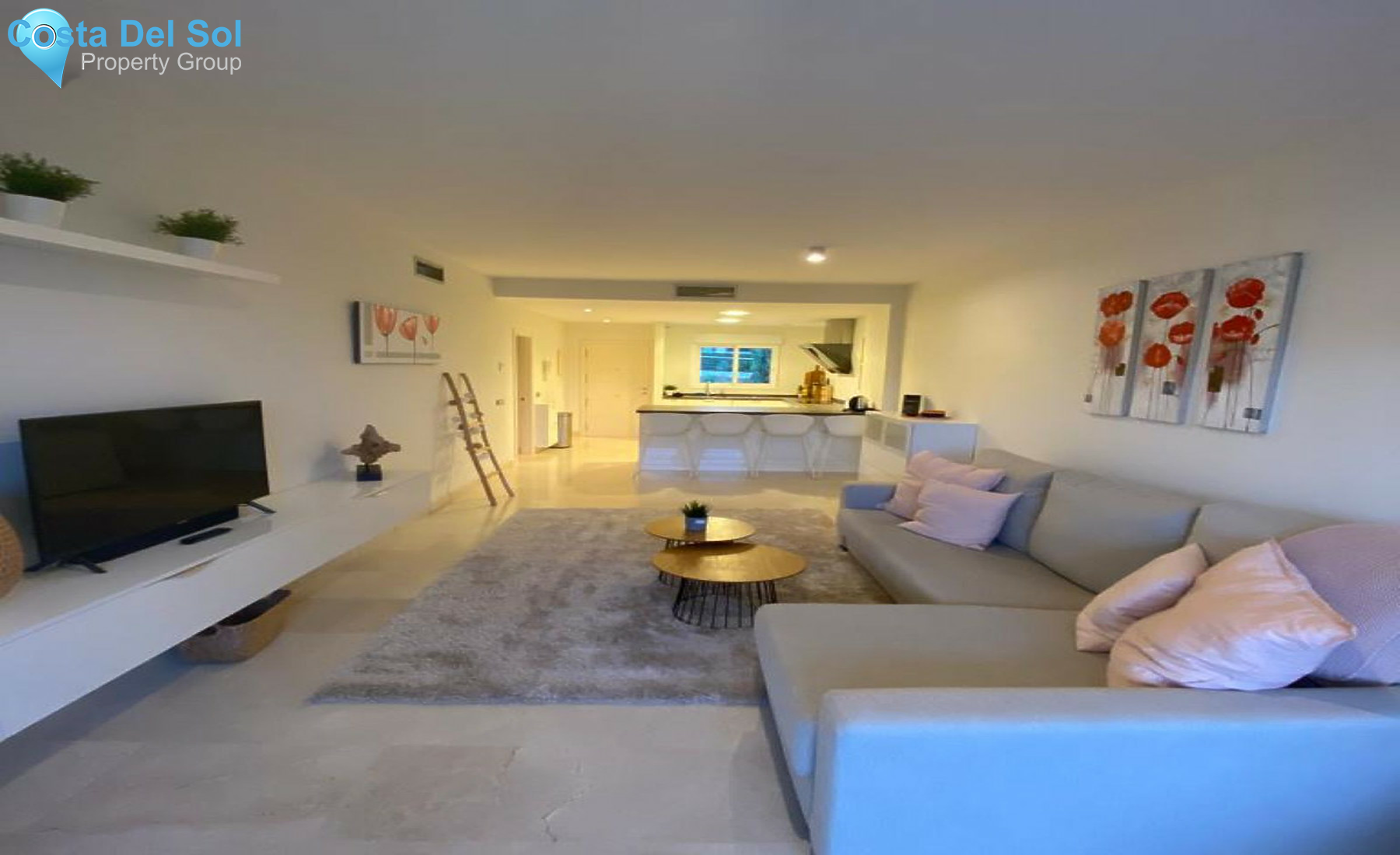 Middle Floor Apartment in Mijas Costa-1540160