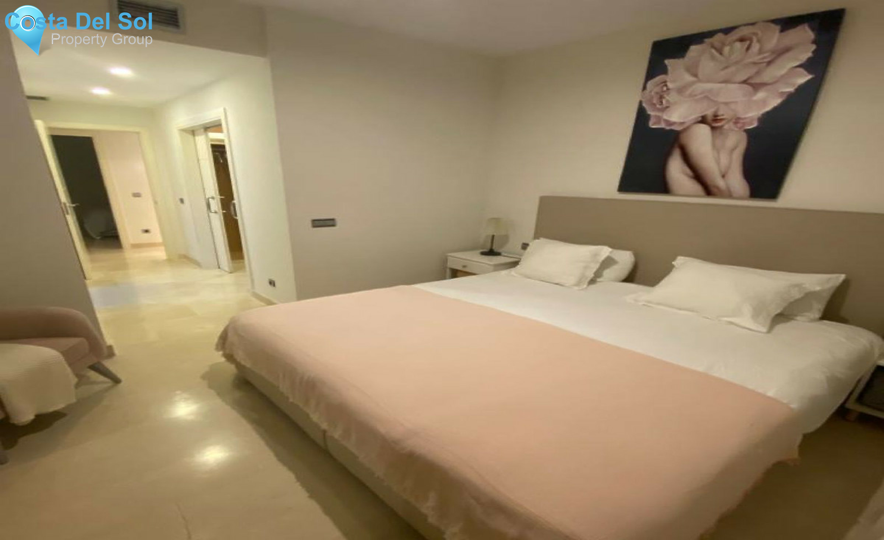 Middle Floor Apartment in Mijas Costa-1540162