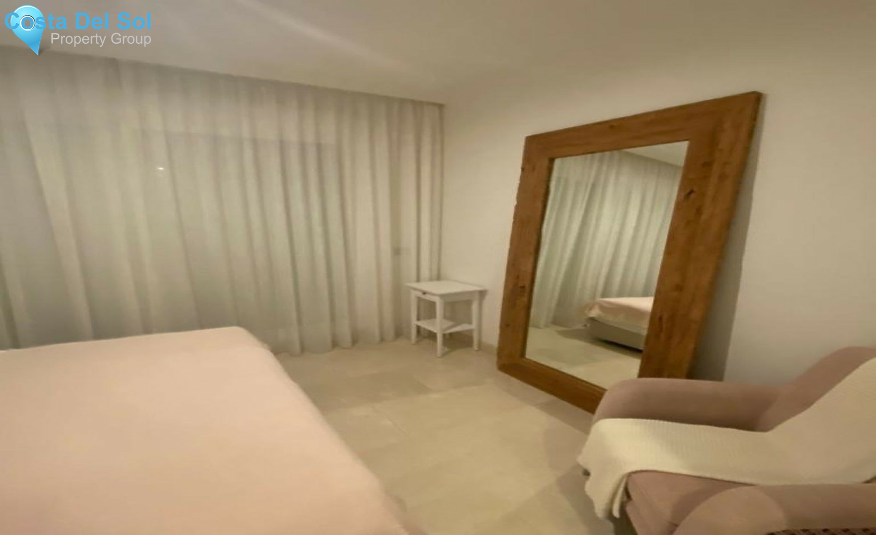 Middle Floor Apartment in Mijas Costa-1540163