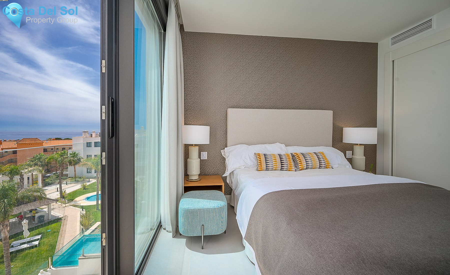 Middle Floor Apartment in Mijas Costa-1126311