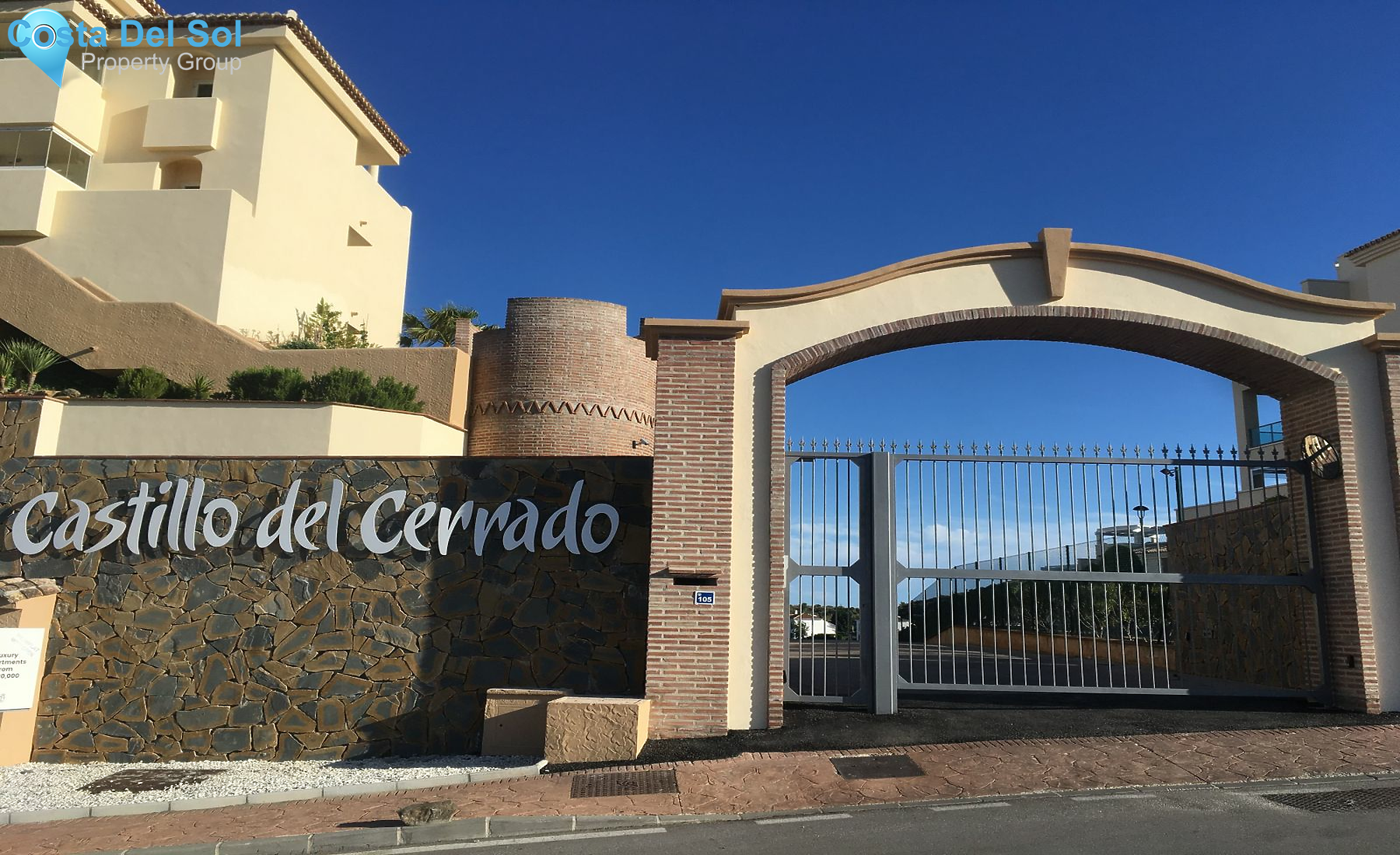 Middle Floor Apartment in Mijas Costa-1208423