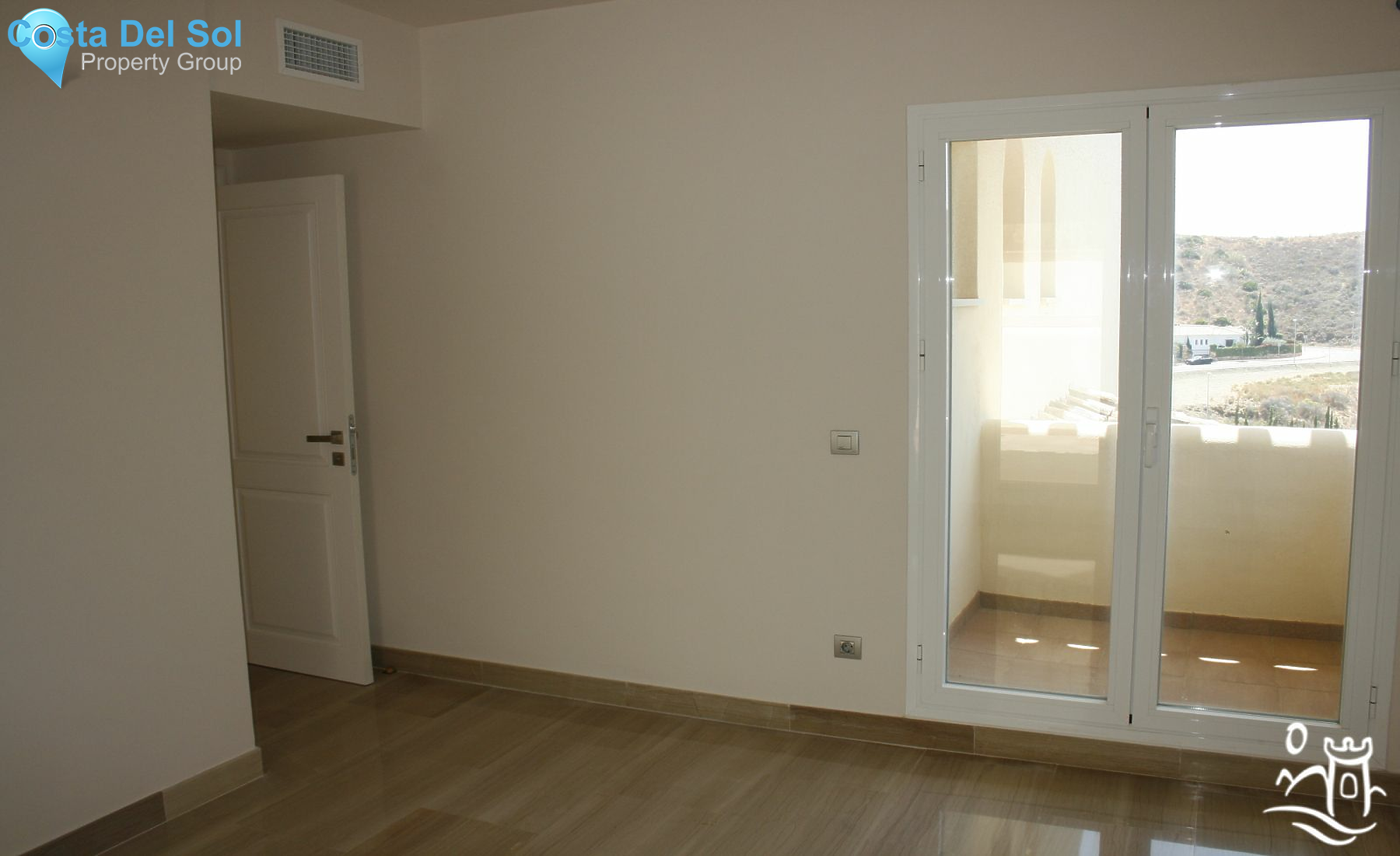 Middle Floor Apartment in Mijas Costa-1208414