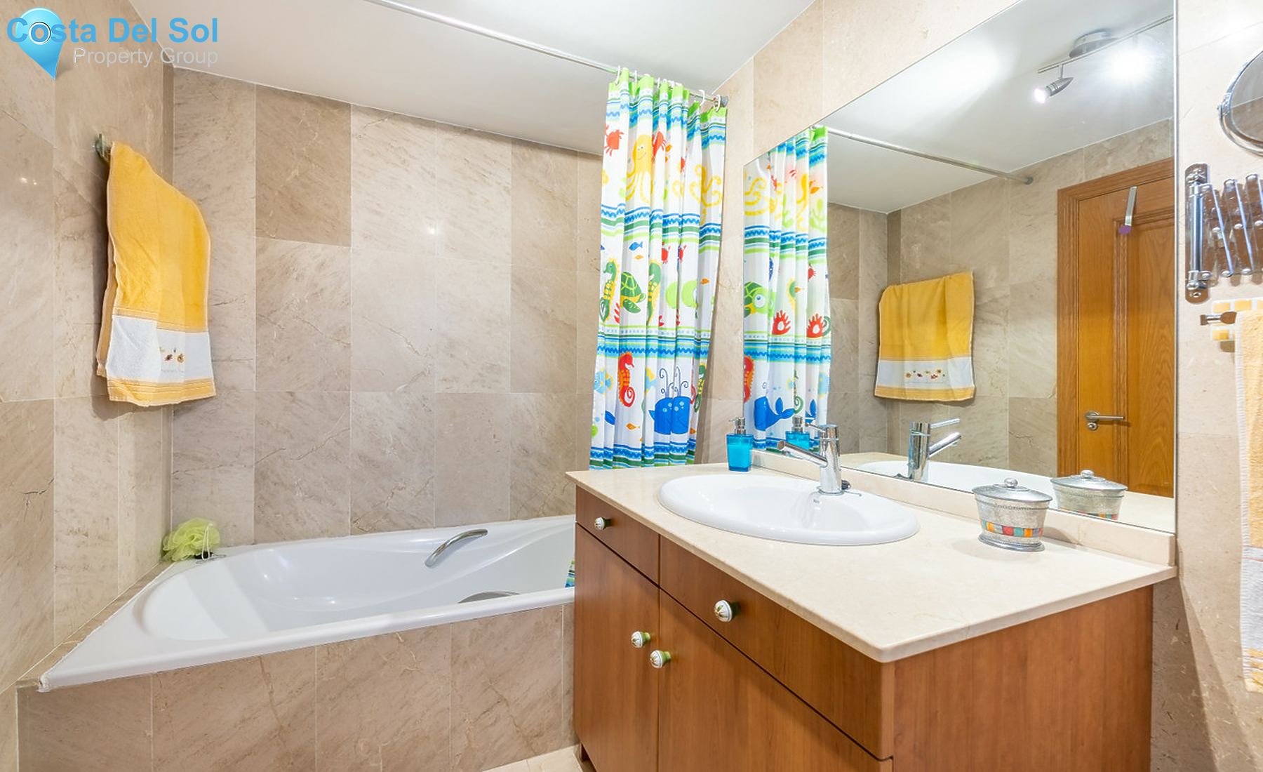Middle Floor Apartment in Mijas-1375941