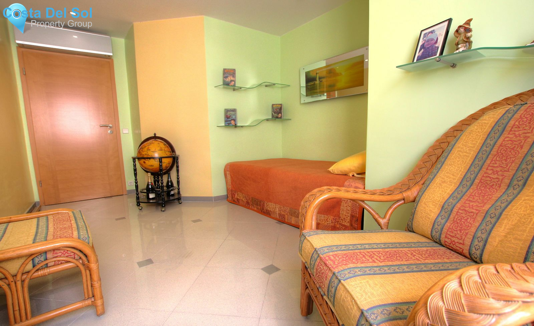 Middle Floor Apartment in Mijas-1129157