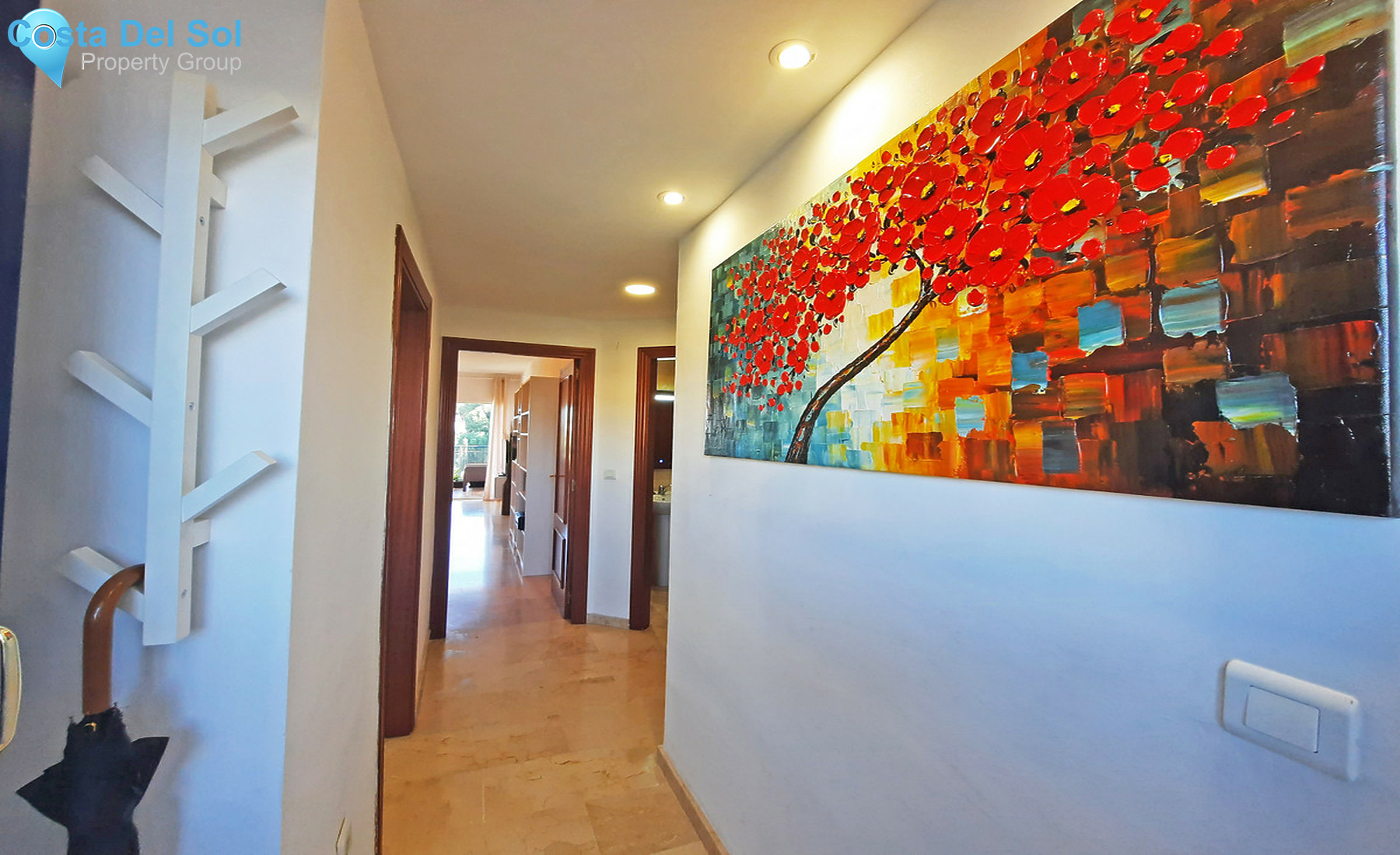 Middle Floor Apartment in Miraflores-1237359