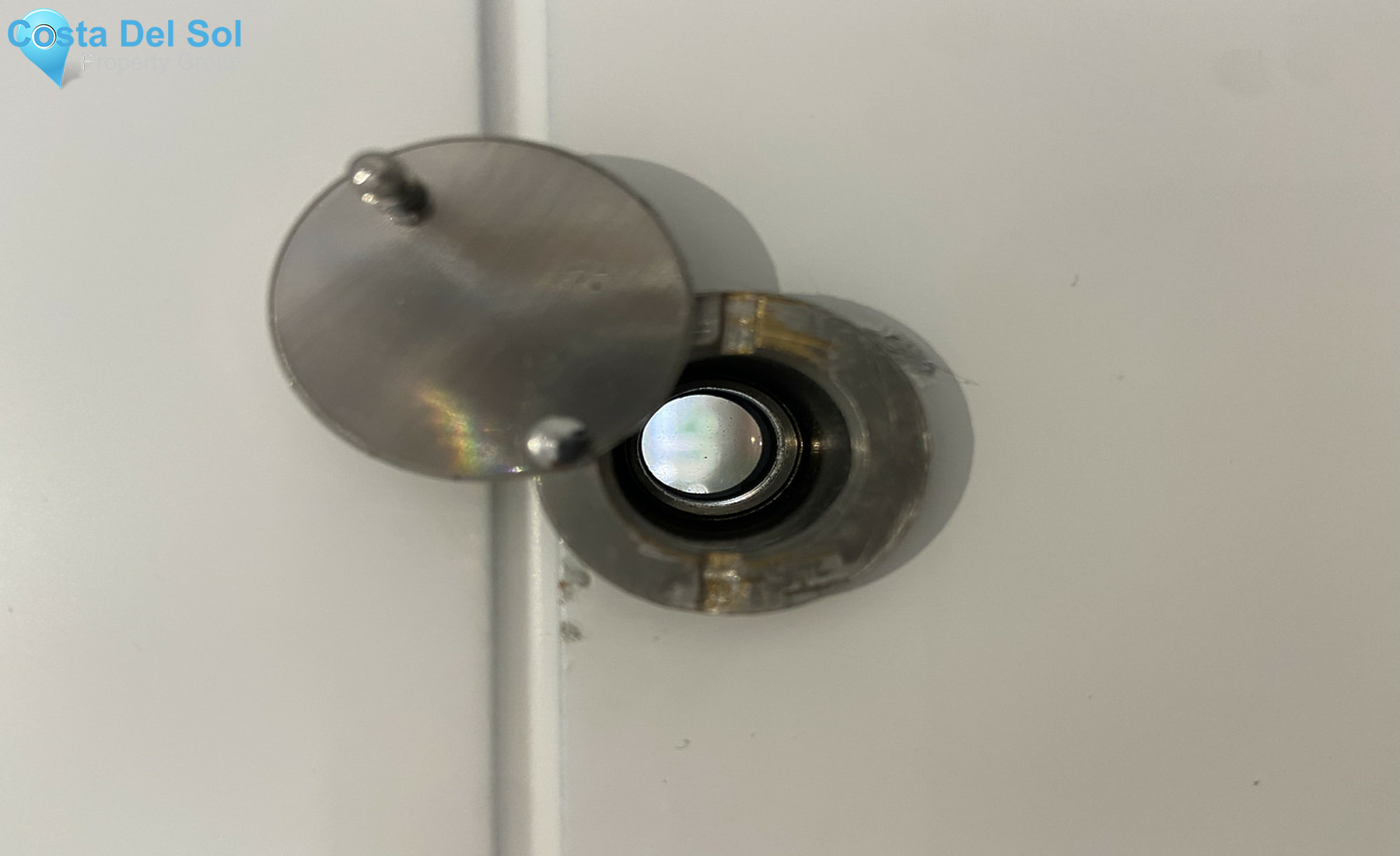 Middle Floor Apartment in Miraflores-1248249