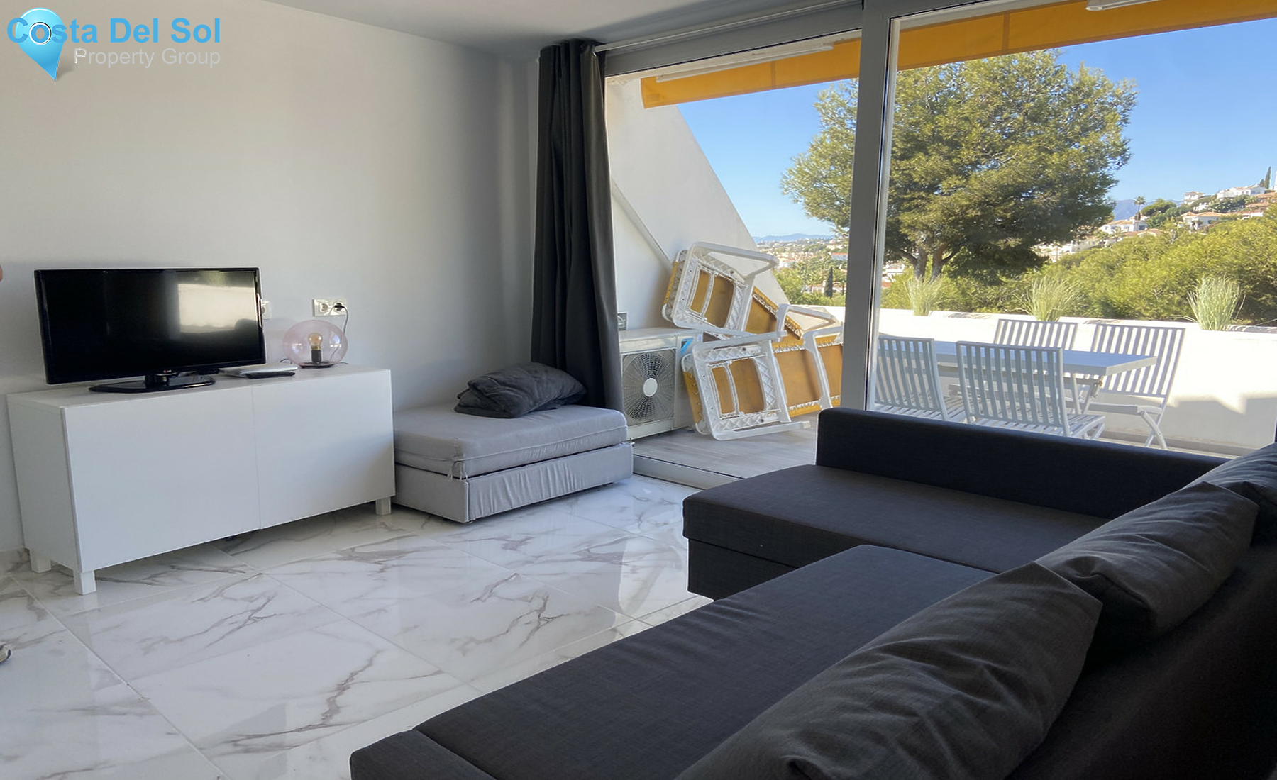 Middle Floor Apartment in Miraflores-1248251