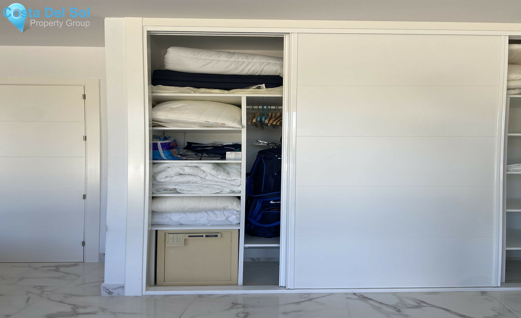 Middle Floor Apartment in Miraflores-1248255