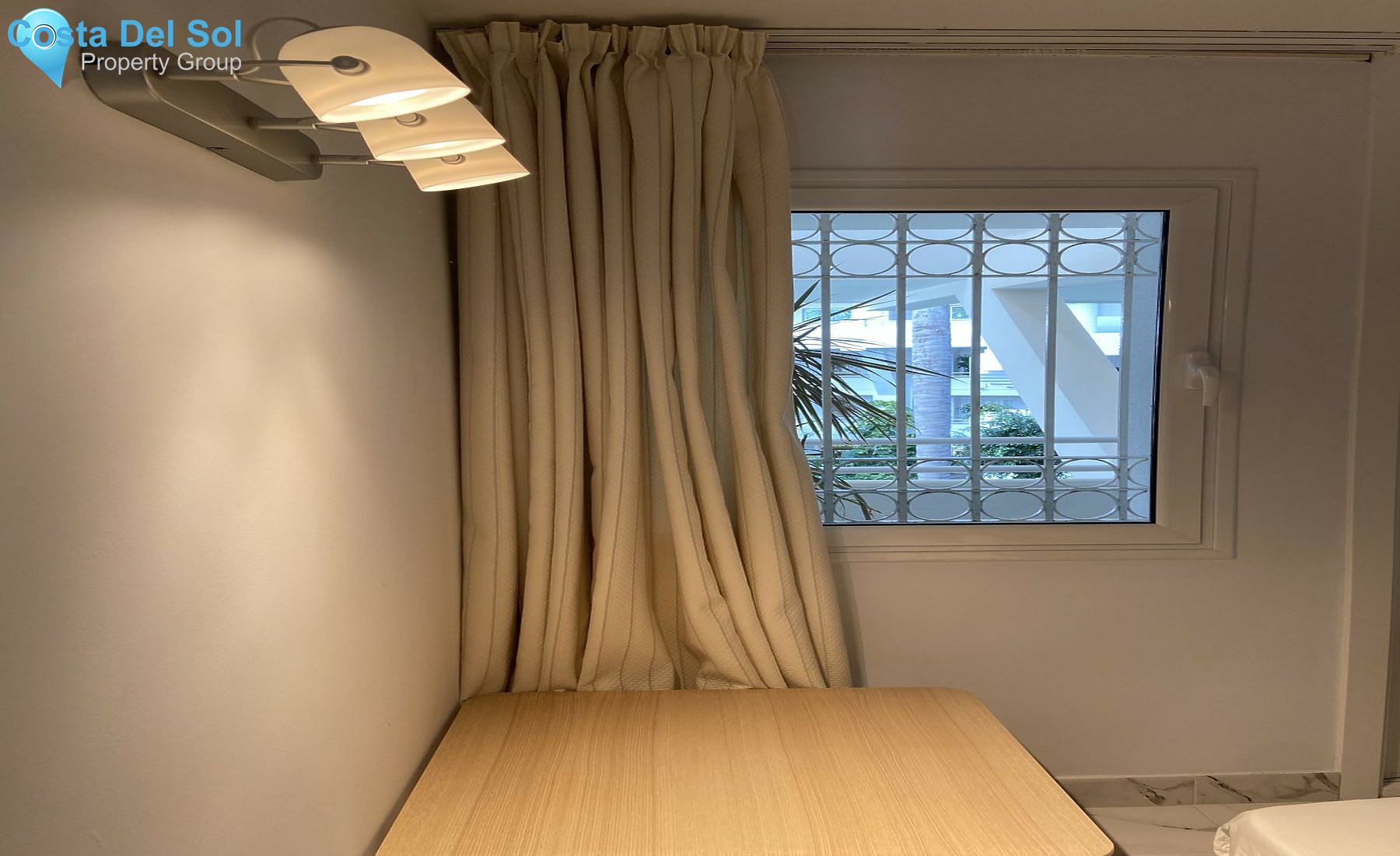 Middle Floor Apartment in Miraflores-1248257