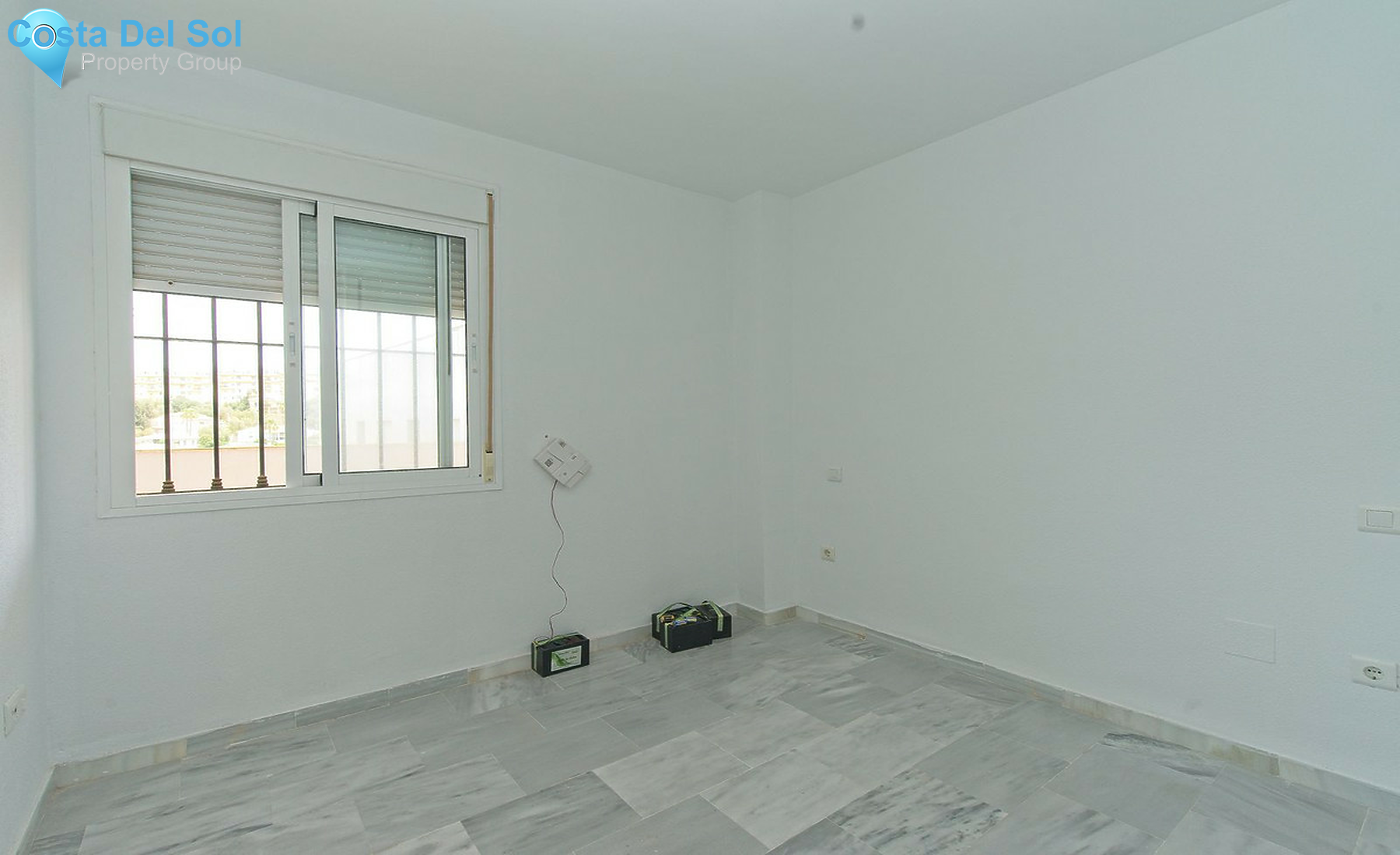 Middle Floor Apartment in Miraflores-1276081