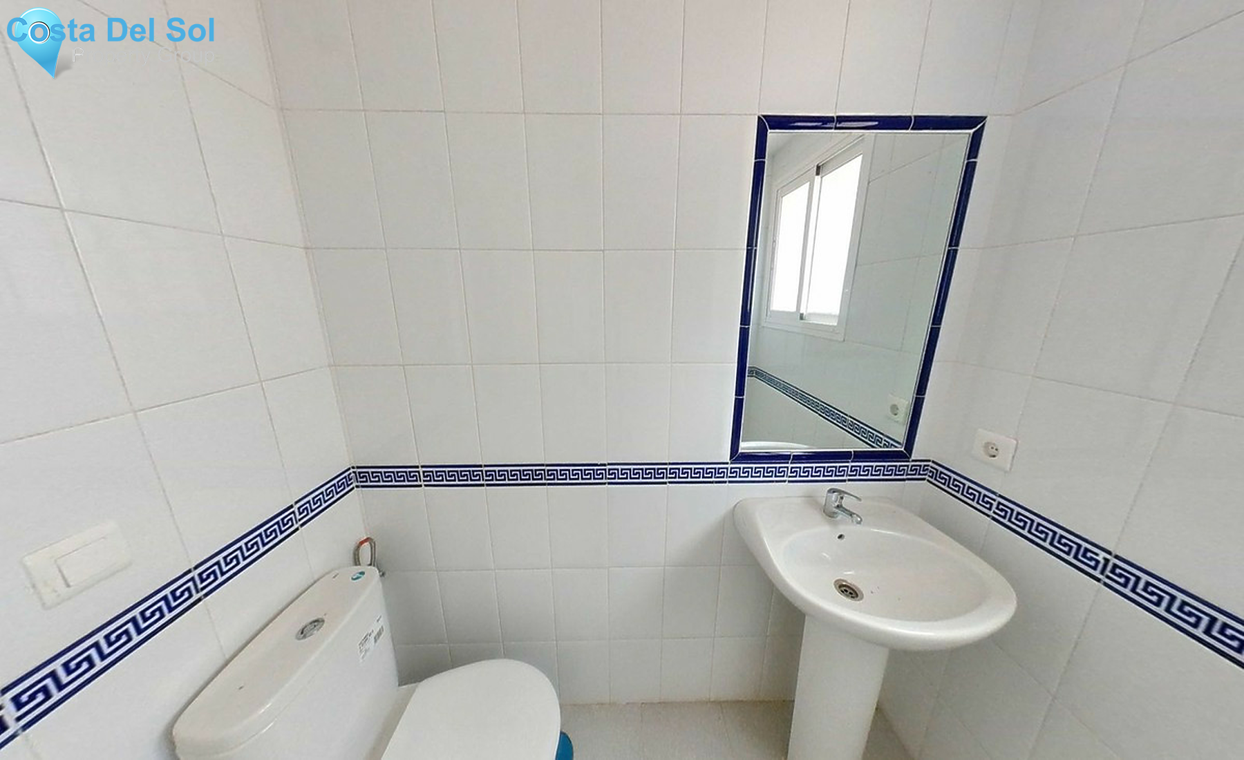 Middle Floor Apartment in Miraflores-1276084