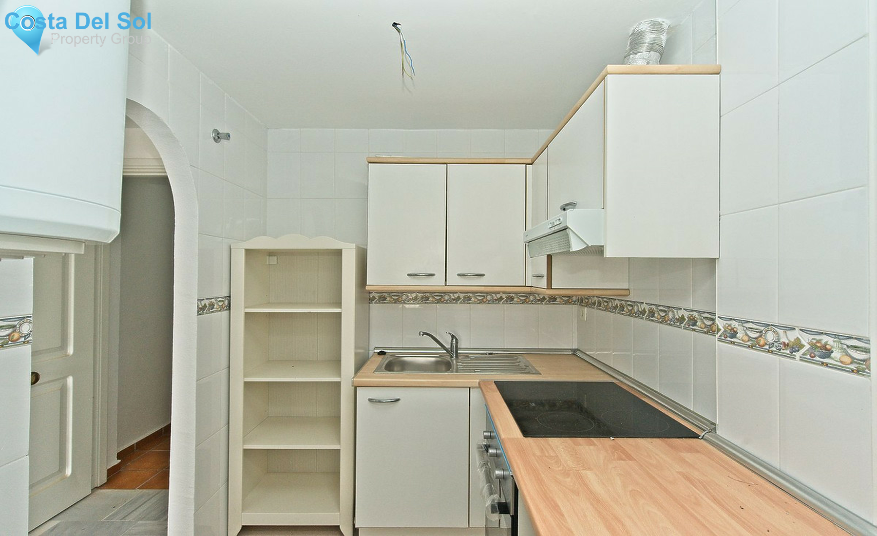 Middle Floor Apartment in Miraflores-1276076