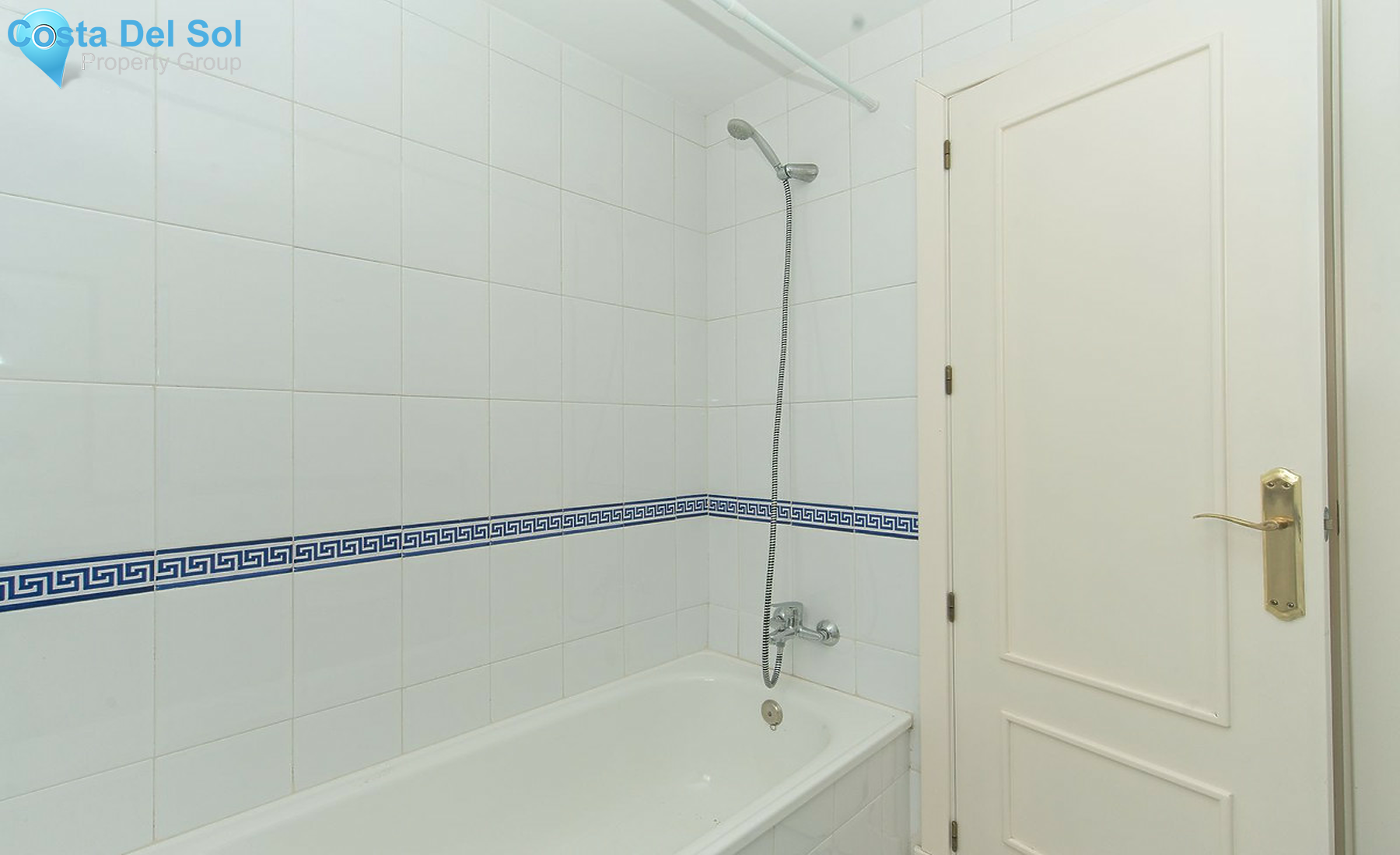 Middle Floor Apartment in Miraflores-1276078