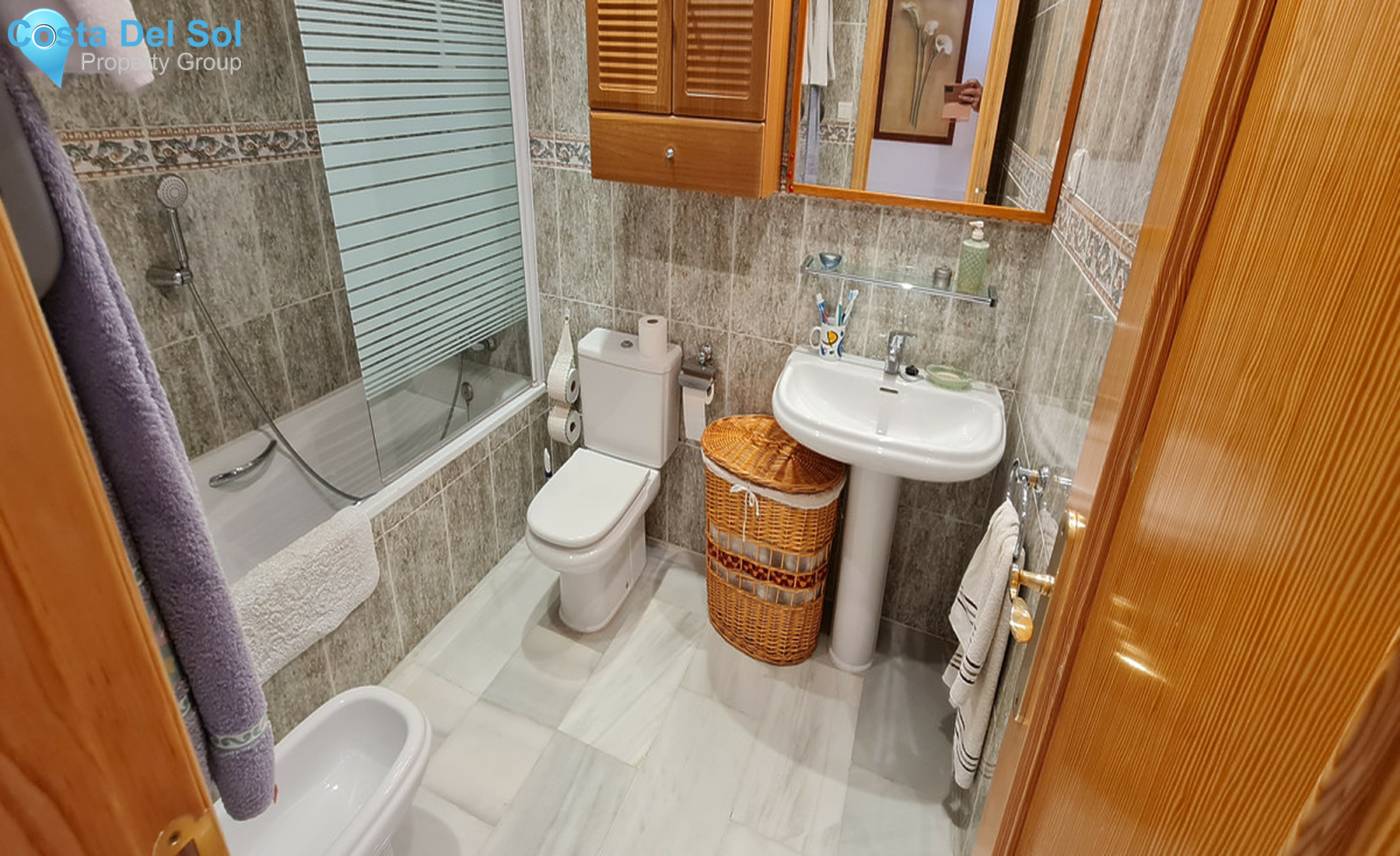 Middle Floor Apartment in Miraflores-1349064