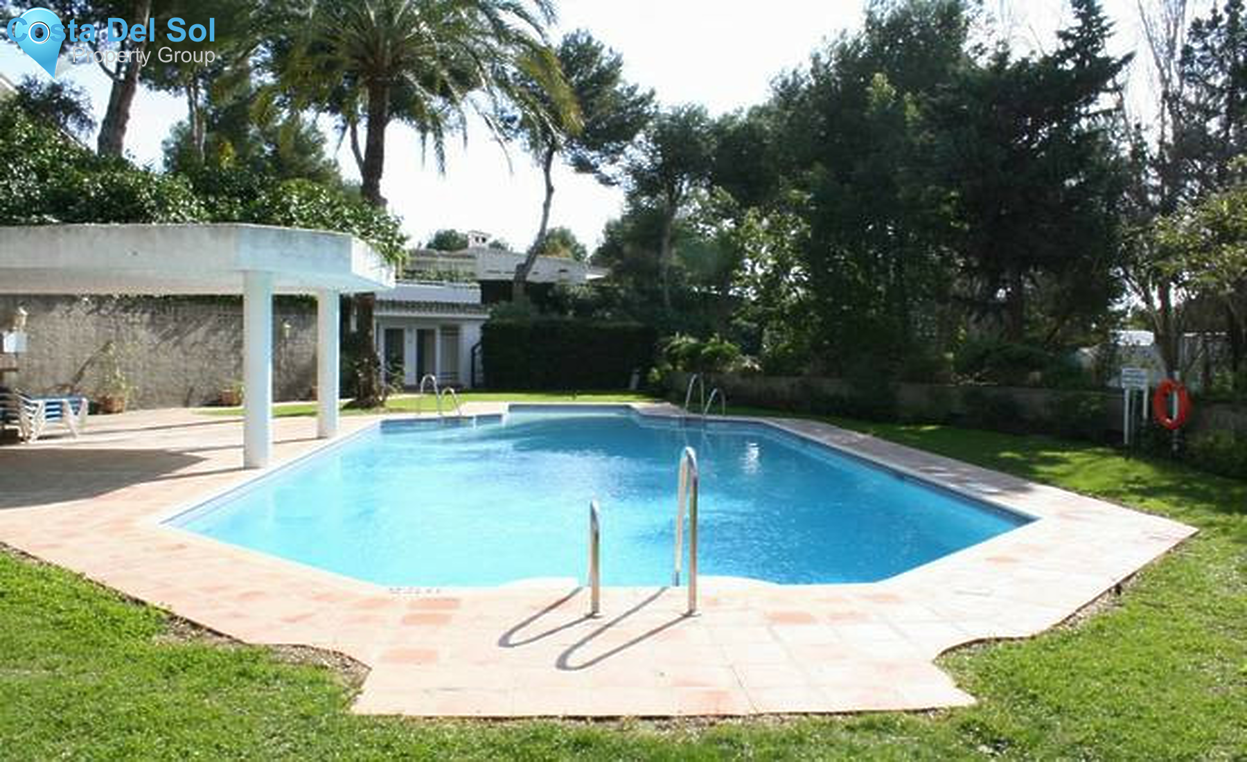 Middle Floor Apartment in Miraflores-1354463