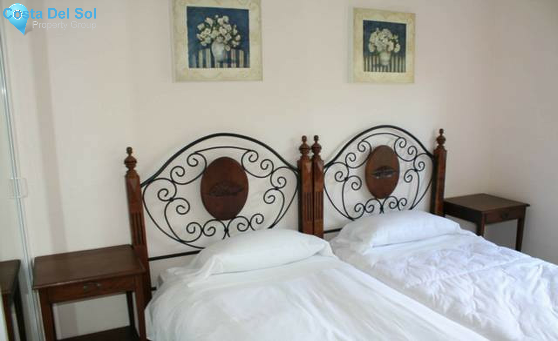 Middle Floor Apartment in Miraflores-1354459