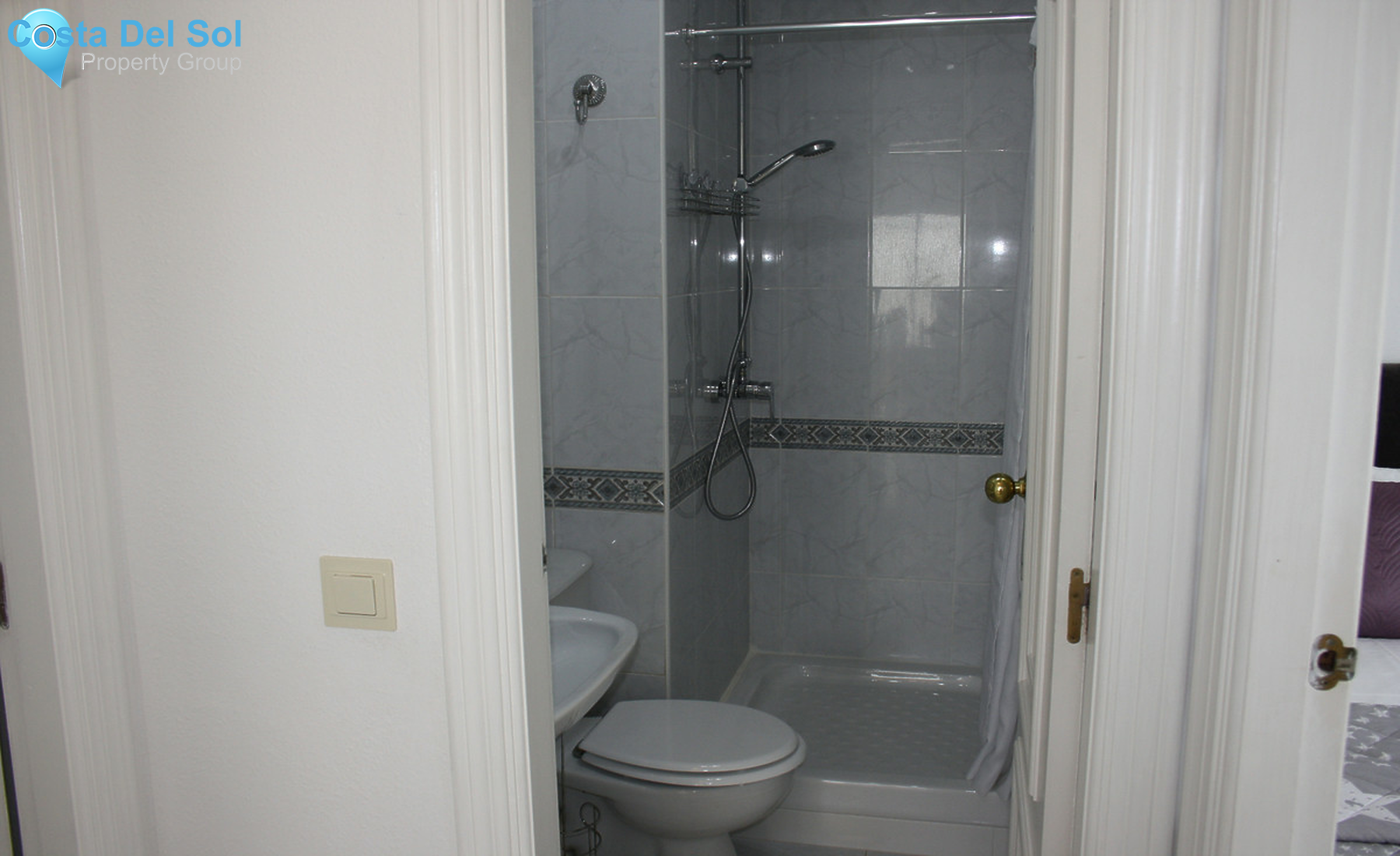 Middle Floor Apartment in Miraflores-1456485
