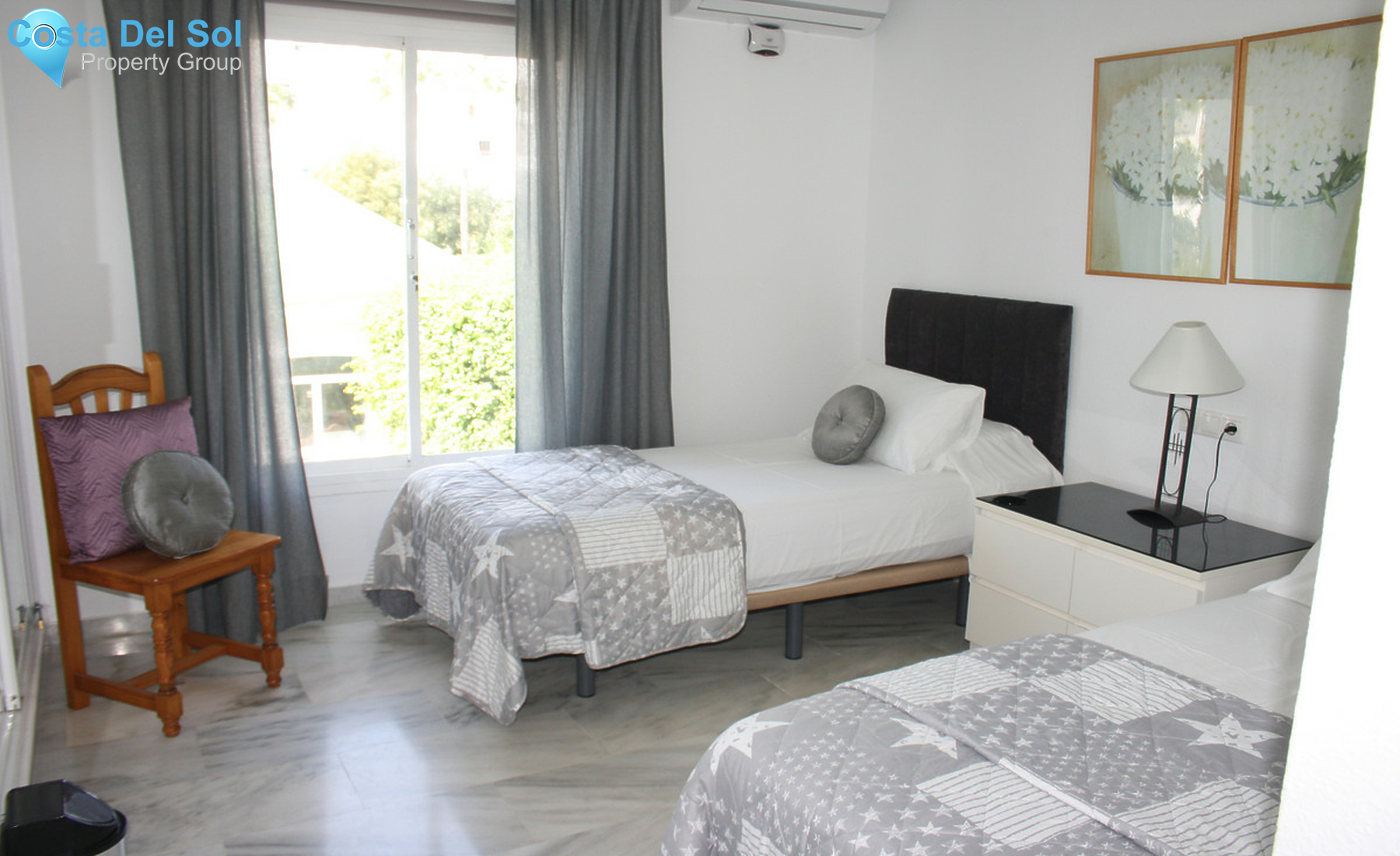 Middle Floor Apartment in Miraflores-1456494