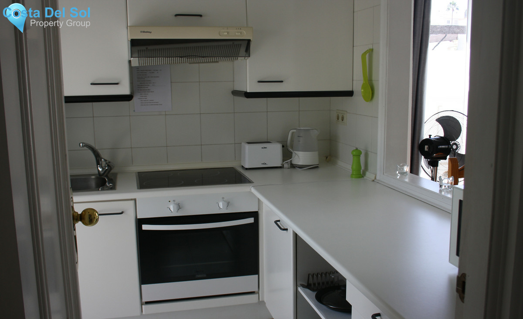 Middle Floor Apartment in Miraflores-1456481