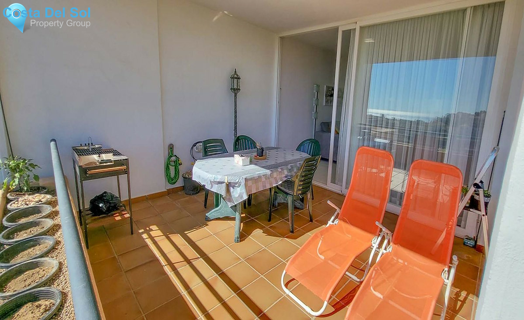 Middle Floor Apartment in Miraflores-1457596