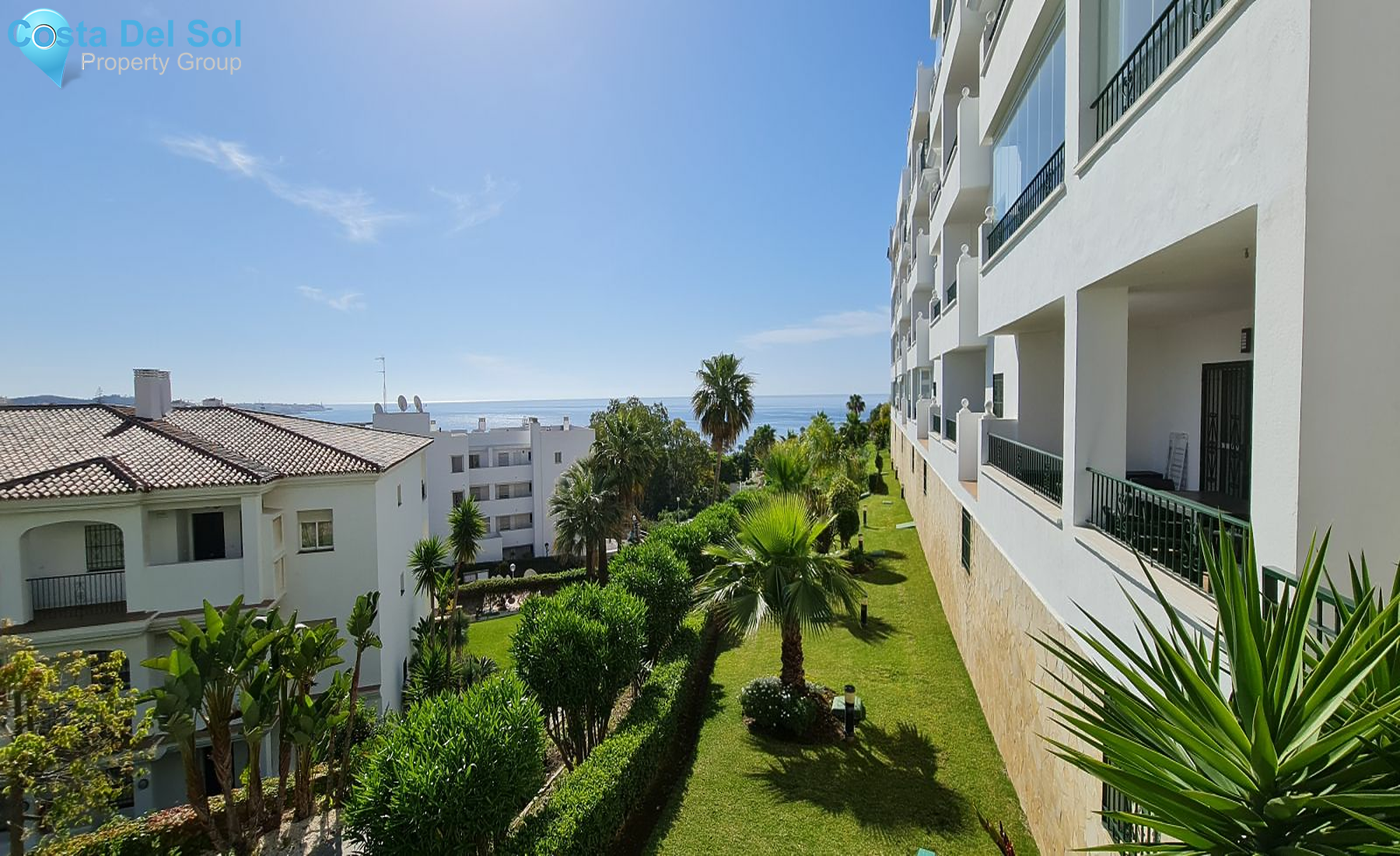 Middle Floor Apartment in Miraflores-1161274
