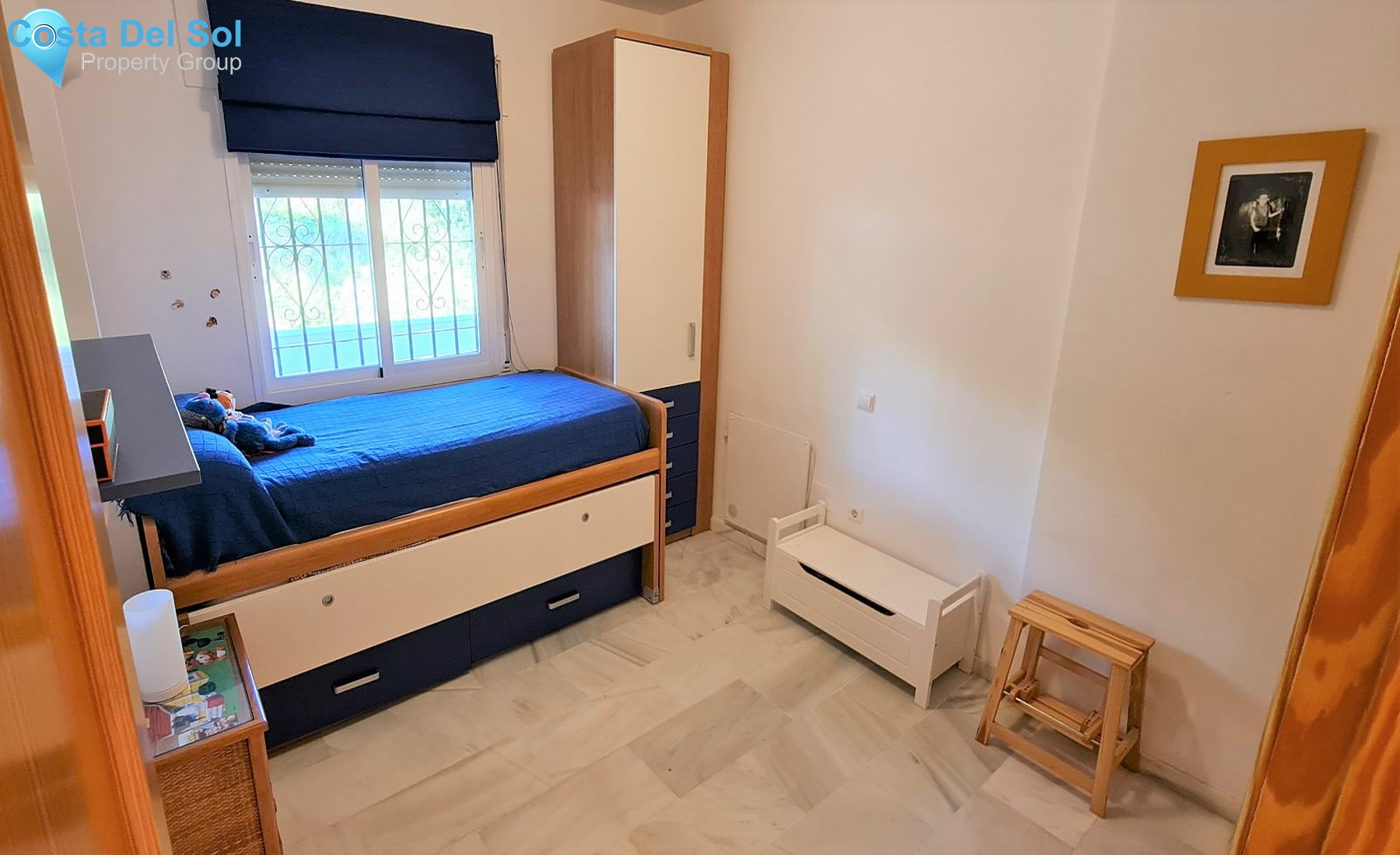 Middle Floor Apartment in Miraflores-1161268