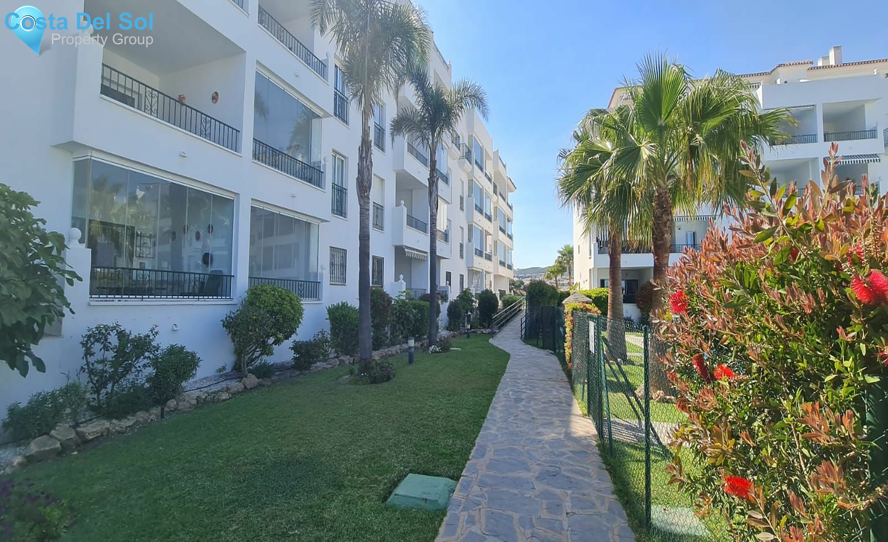 Middle Floor Apartment in Miraflores-1197578