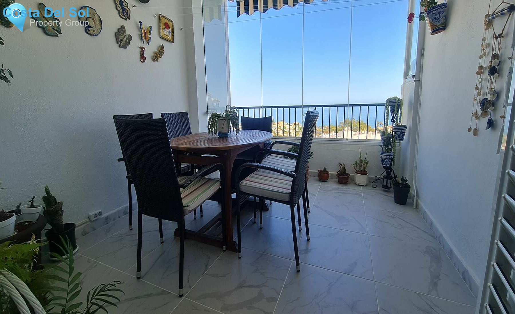 Middle Floor Apartment in Miraflores-1197564