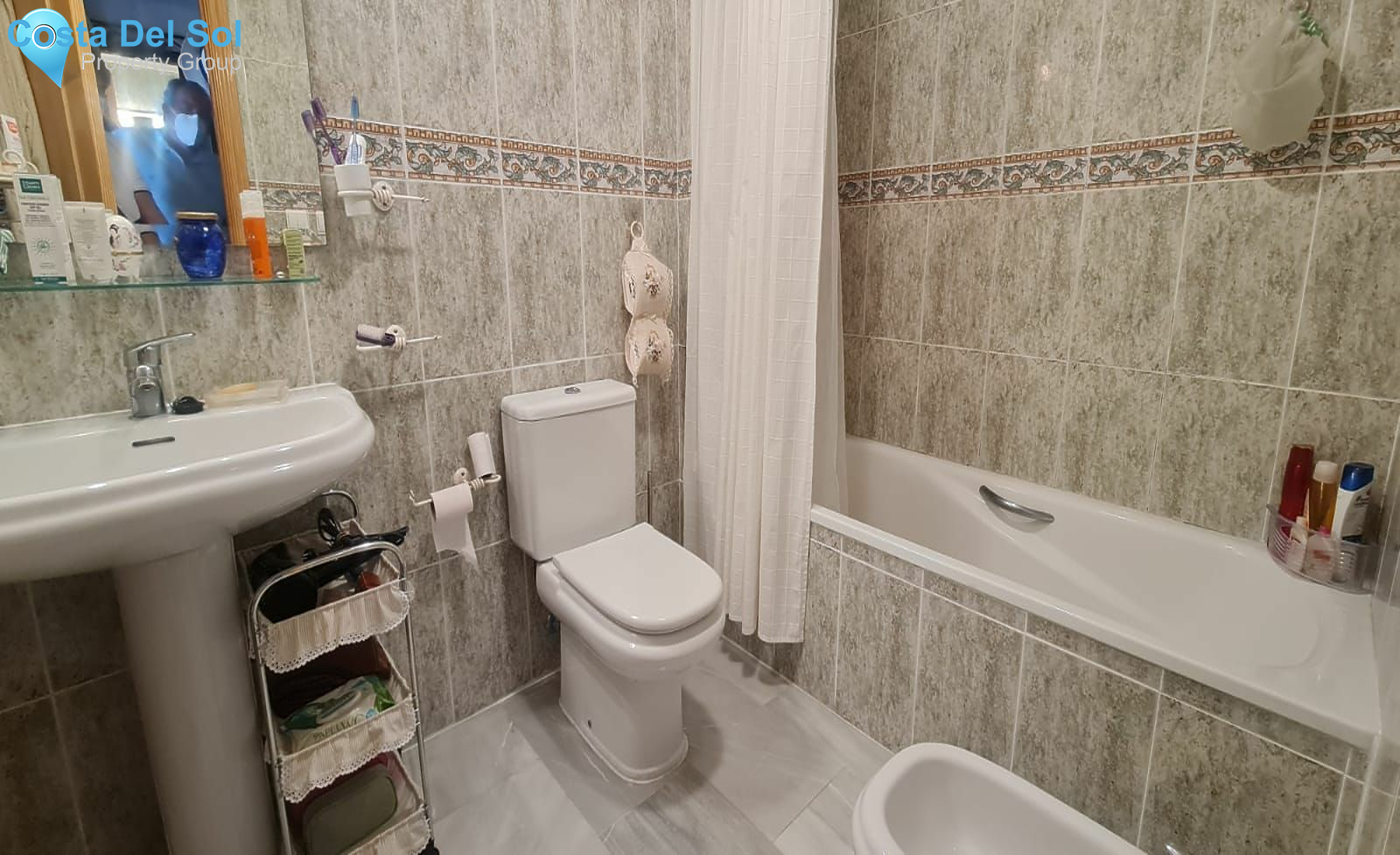 Middle Floor Apartment in Miraflores-1197566