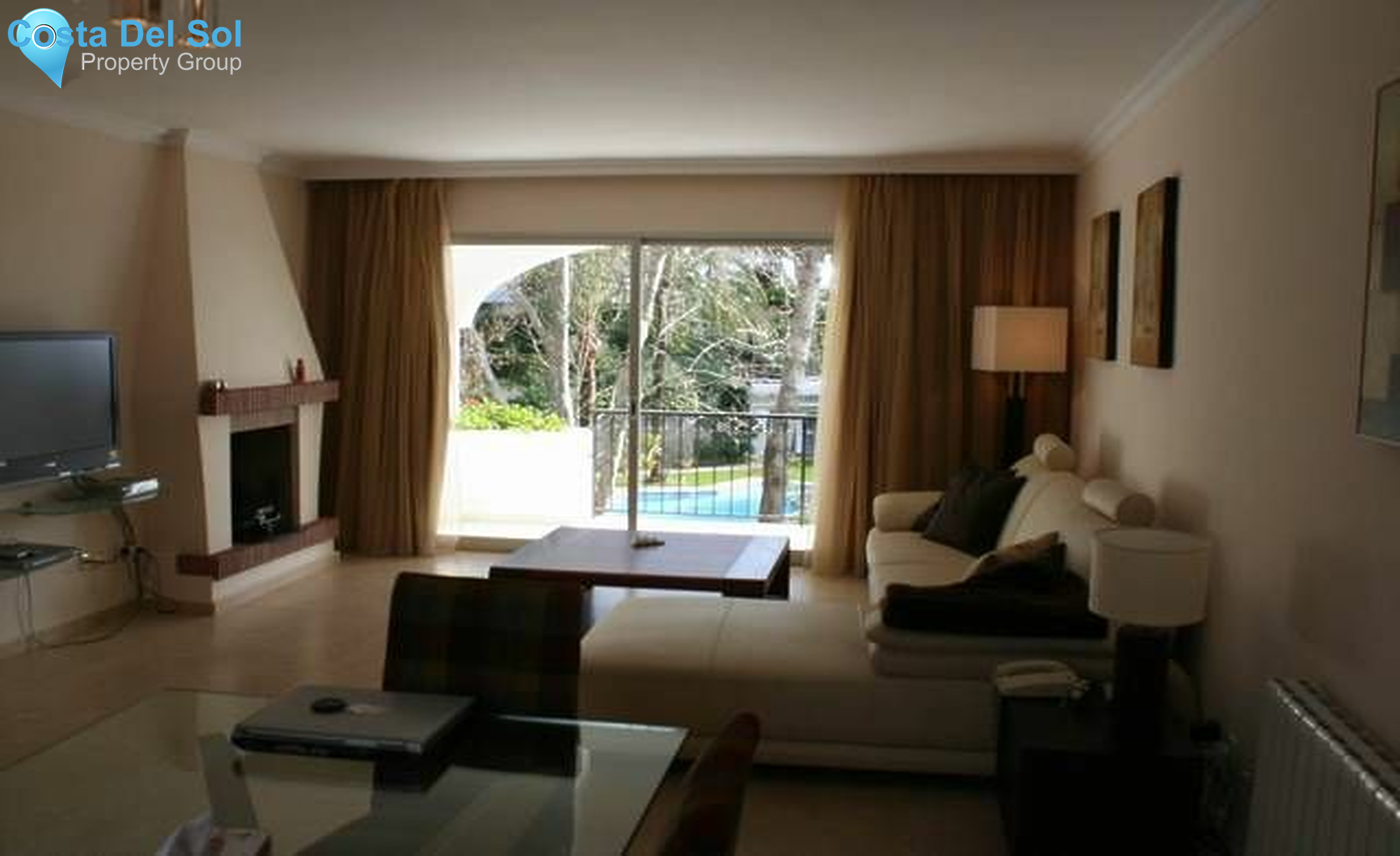 Middle Floor Apartment in Miraflores-1201846