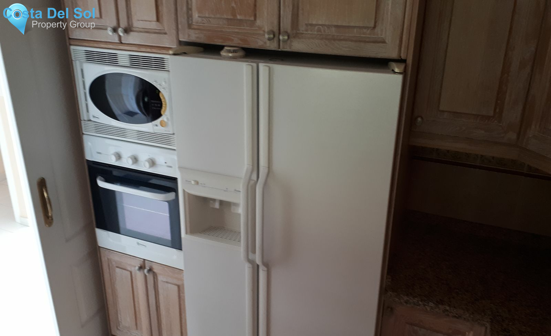 Middle Floor Apartment in Miraflores-1397674