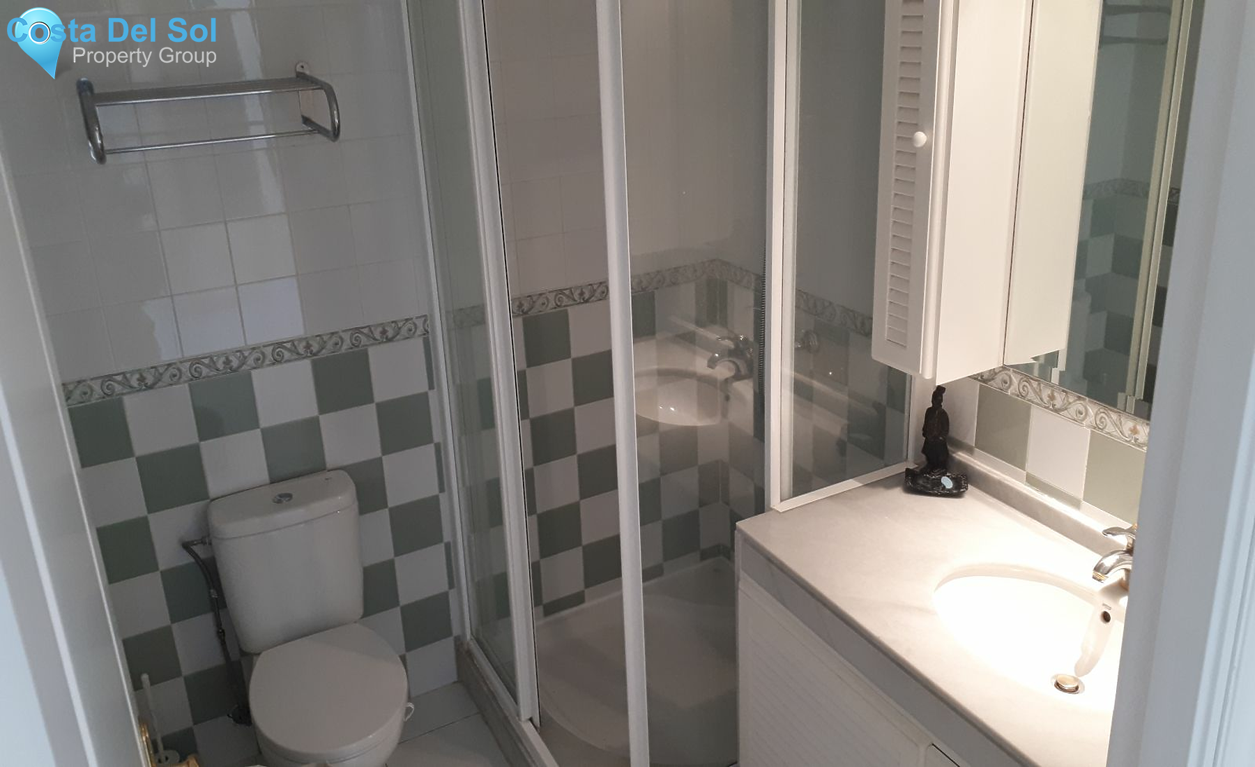 Middle Floor Apartment in Miraflores-1397677